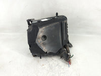 2016-2017 Hyundai Elantra Fusebox Fuse Box Panel Relay Module P/N:91950-A5742 Fits Fits 2016 2017 OEM Used Auto Parts - Oemu