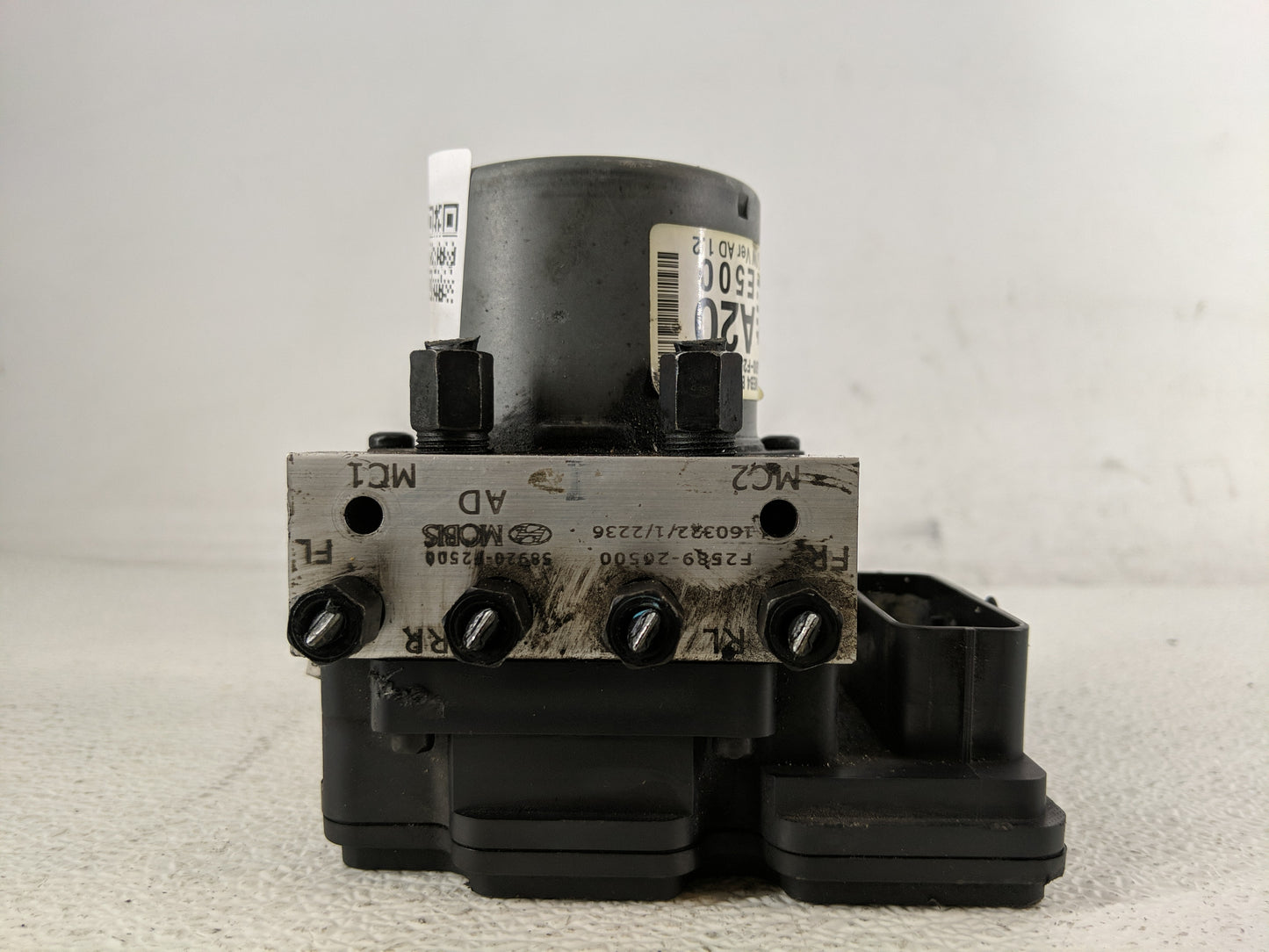 2017-2019 Hyundai Elantra ABS Pump Control Module Replacement P/N:58900-F2500 Fits Fits 2017 2018 2019 OEM Used Auto Parts -