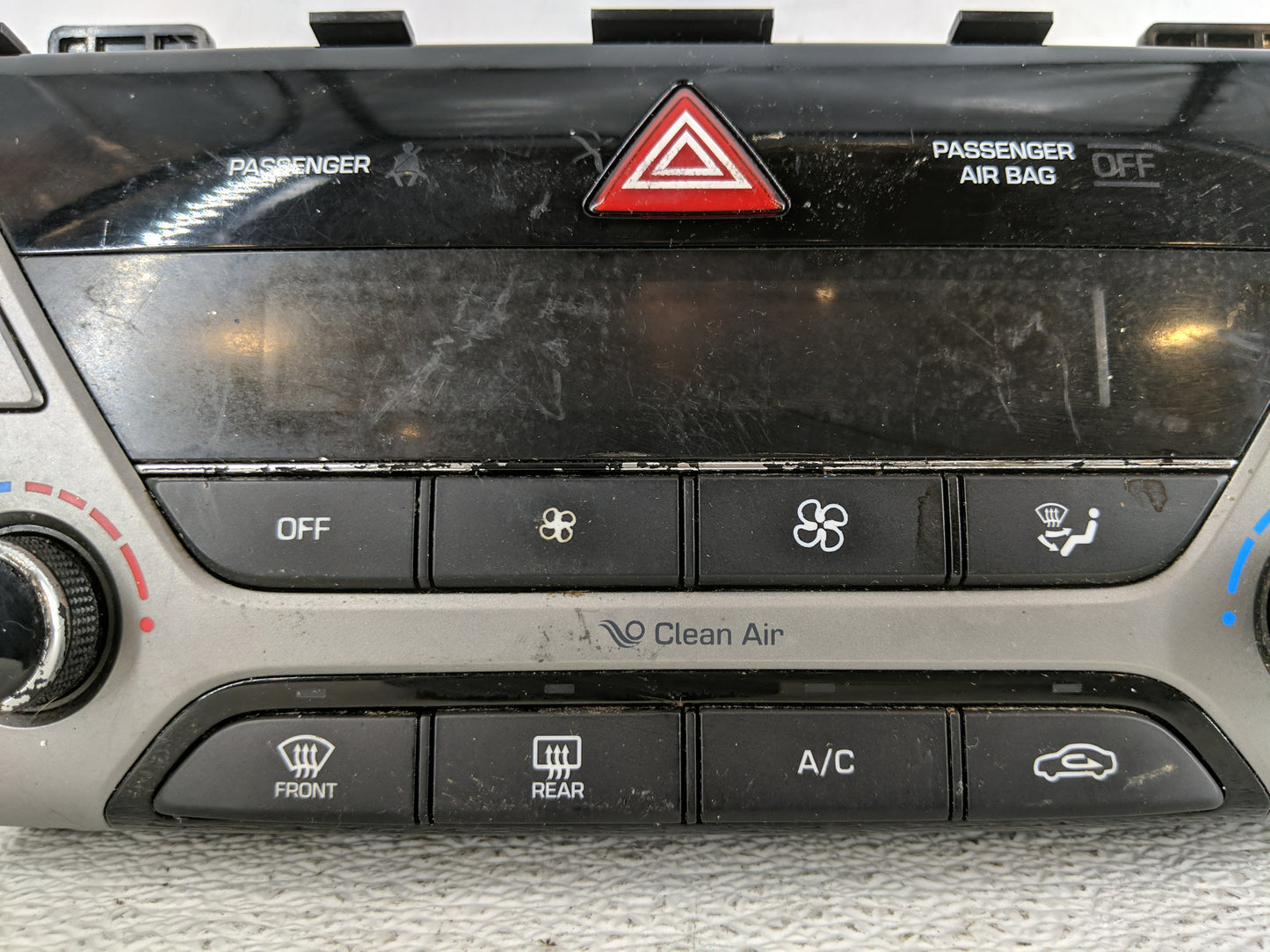 2017-2018 Hyundai Elantra Climate Control Module Temperature AC/Heater Replacement P/N:97250-F2230RET Fits Fits 2017 2018 OE