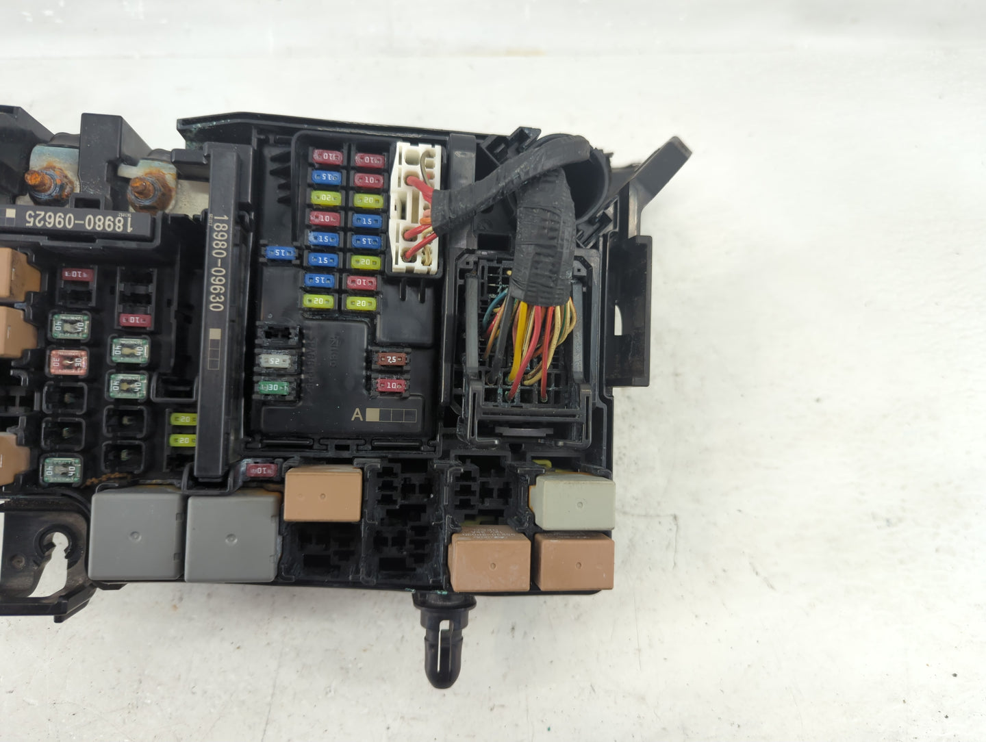 2017 Hyundai Elantra Fusebox Fuse Box Panel Relay Module P/N:91956-F2020 Fits OEM Used Auto Parts - Oemusedautoparts1.com