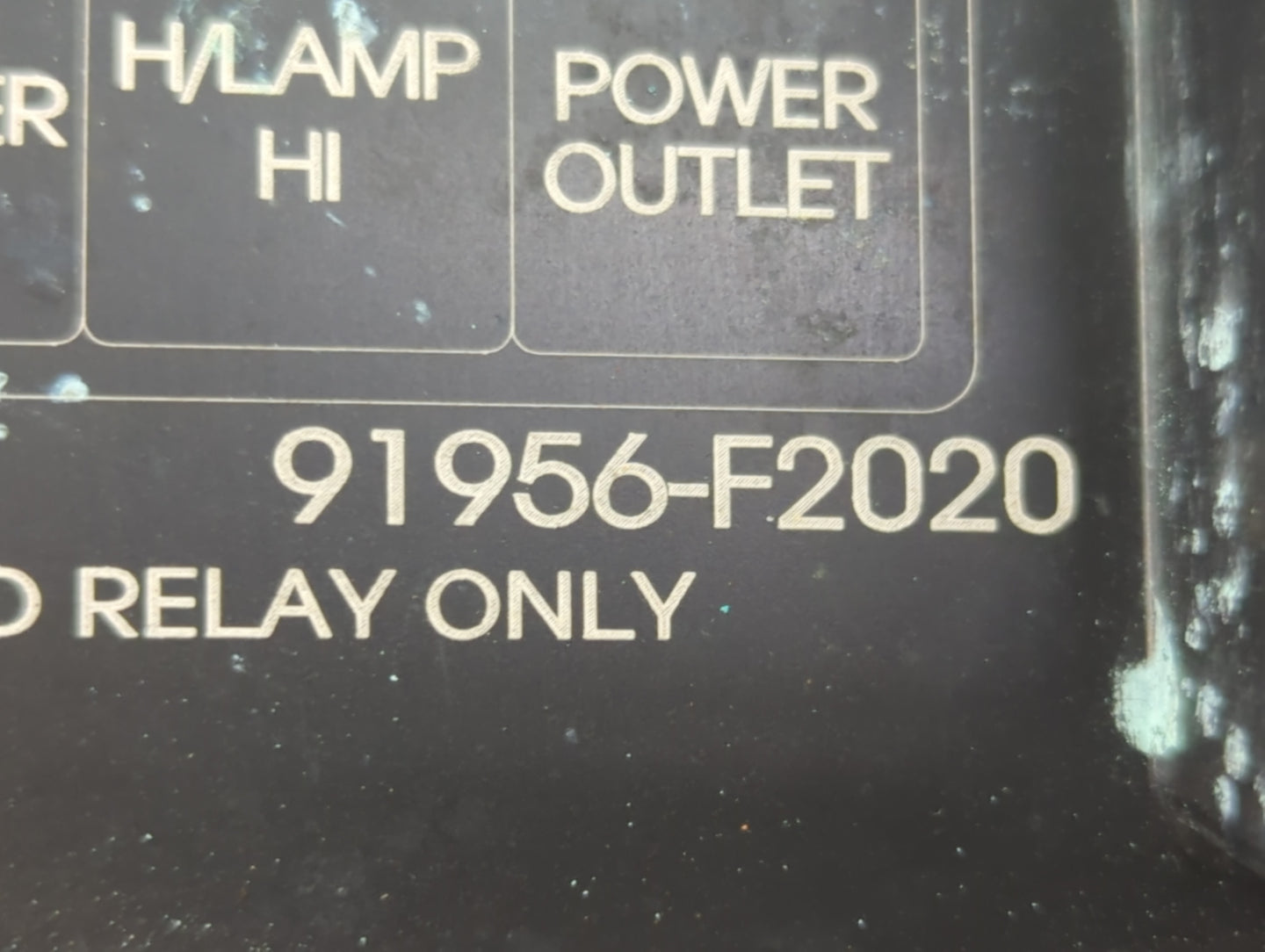 2017 Hyundai Elantra Fusebox Fuse Box Panel Relay Module P/N:91956-F2020 Fits OEM Used Auto Parts - Oemusedautoparts1.com