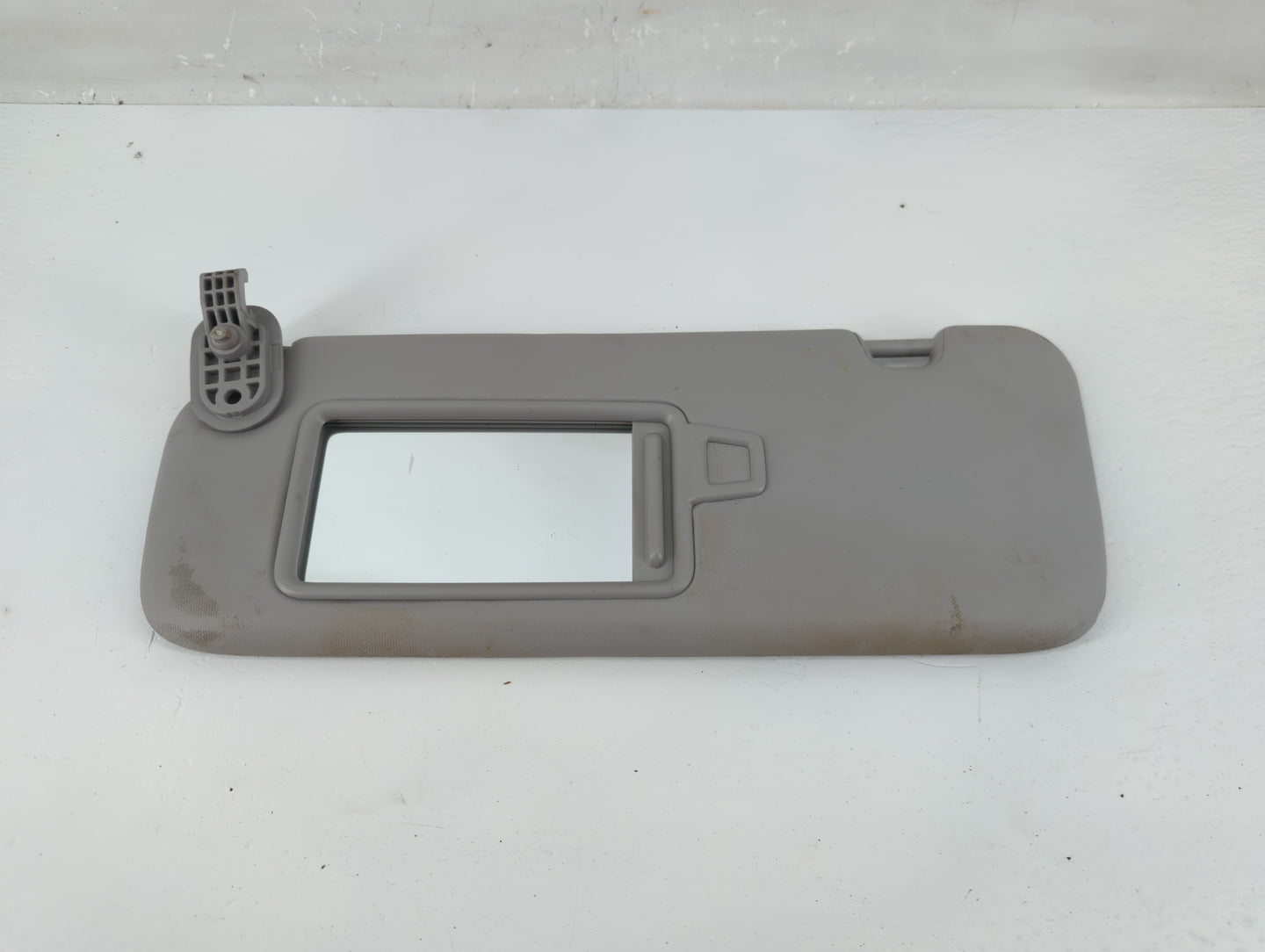 2017-2020 Hyundai Elantra Sun Visor Shade Replacement Driver Left Mirror Fits Fits 2017 2018 2019 2020 OEM Used Auto Parts -