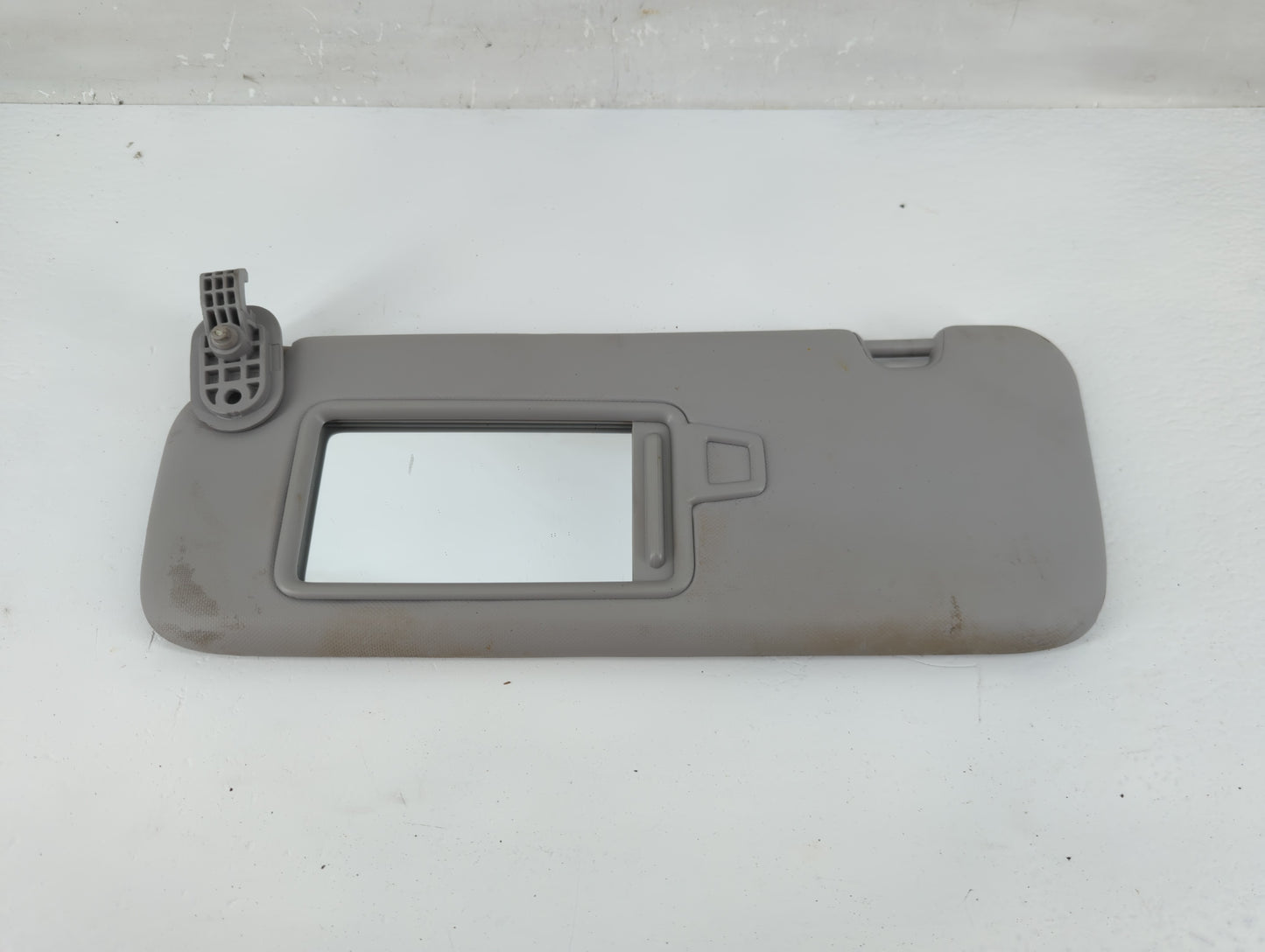2017-2020 Hyundai Elantra Sun Visor Shade Replacement Driver Left Mirror Fits Fits 2017 2018 2019 2020 OEM Used Auto Parts -