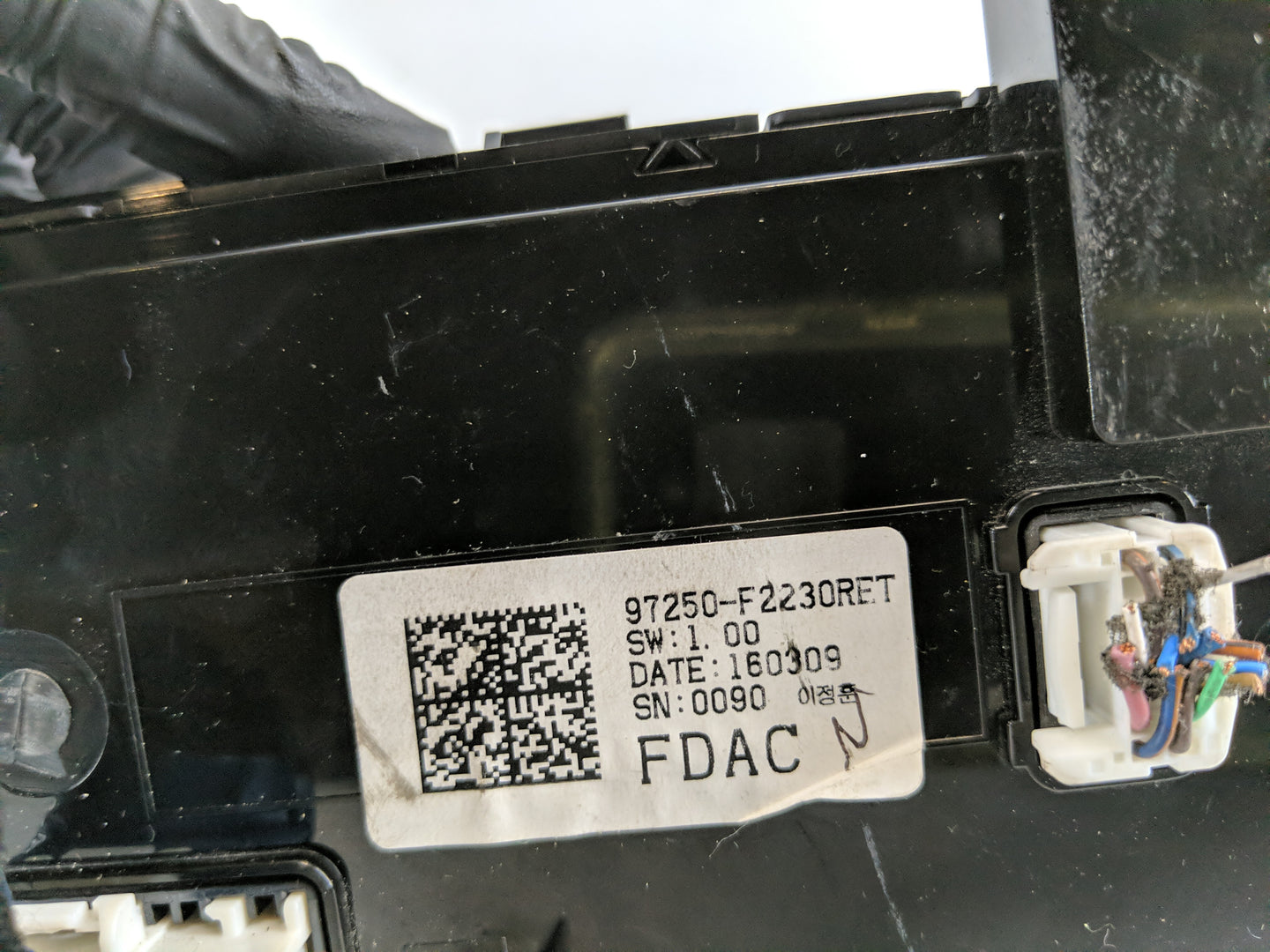 2017-2018 Hyundai Elantra Climate Control Module Temperature AC/Heater Replacement P/N:97250-F2230RET Fits Fits 2017 2018 OE