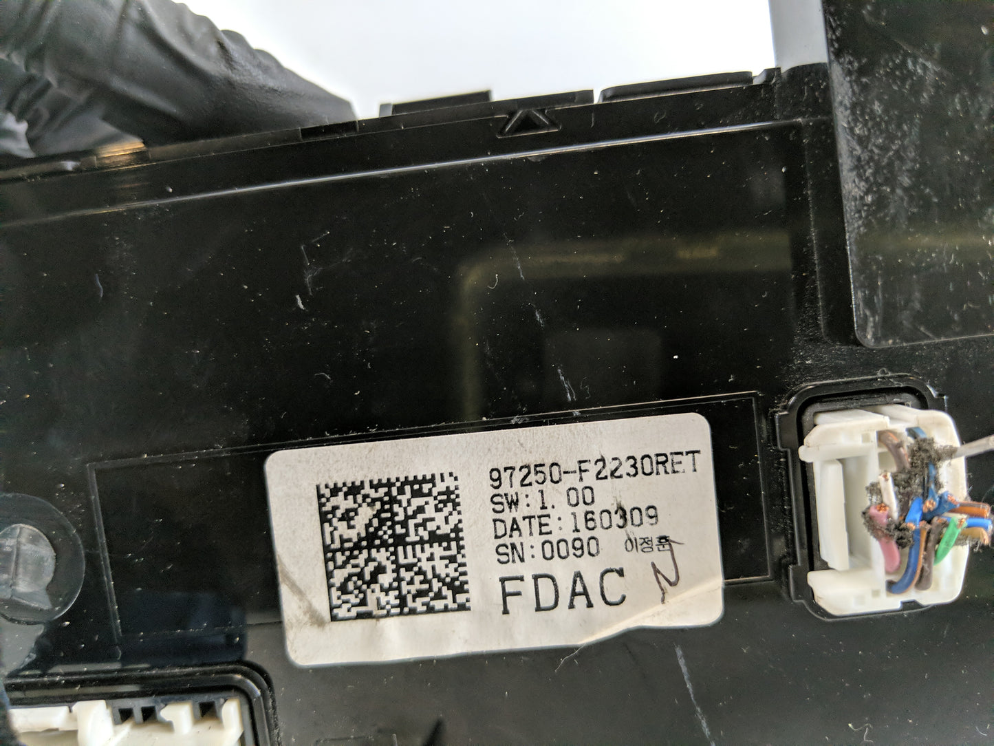 2017-2018 Hyundai Elantra Climate Control Module Temperature AC/Heater Replacement P/N:97250-F2230RET Fits Fits 2017 2018 OE