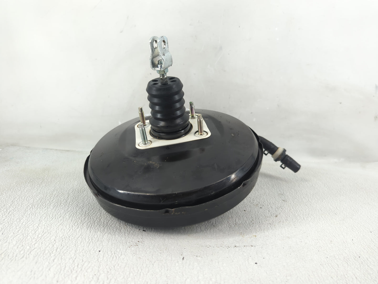 2017-2020 Hyundai Elantra Power Brake Booster Oem 1220769 - Oemusedautoparts1.com