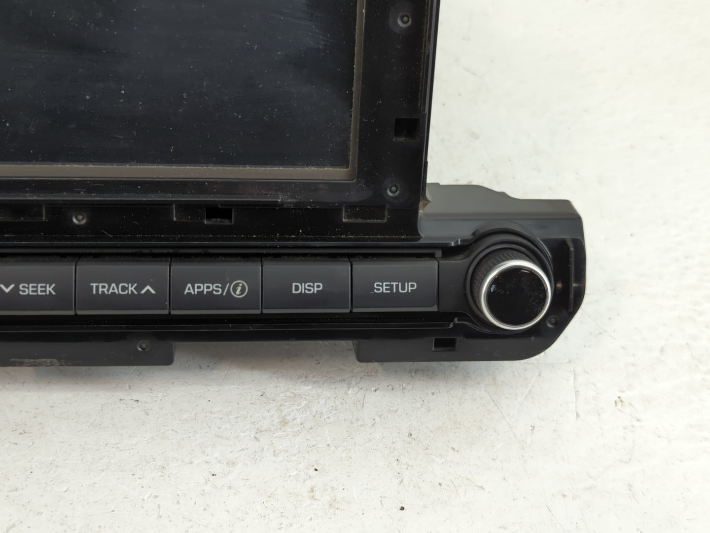 2017-2018 Hyundai Elantra Radio AM FM Cd Player Receiver Replacement P/N:96160-F2100UAT Fits Fits 2017 2018 OEM Used Auto Pa
