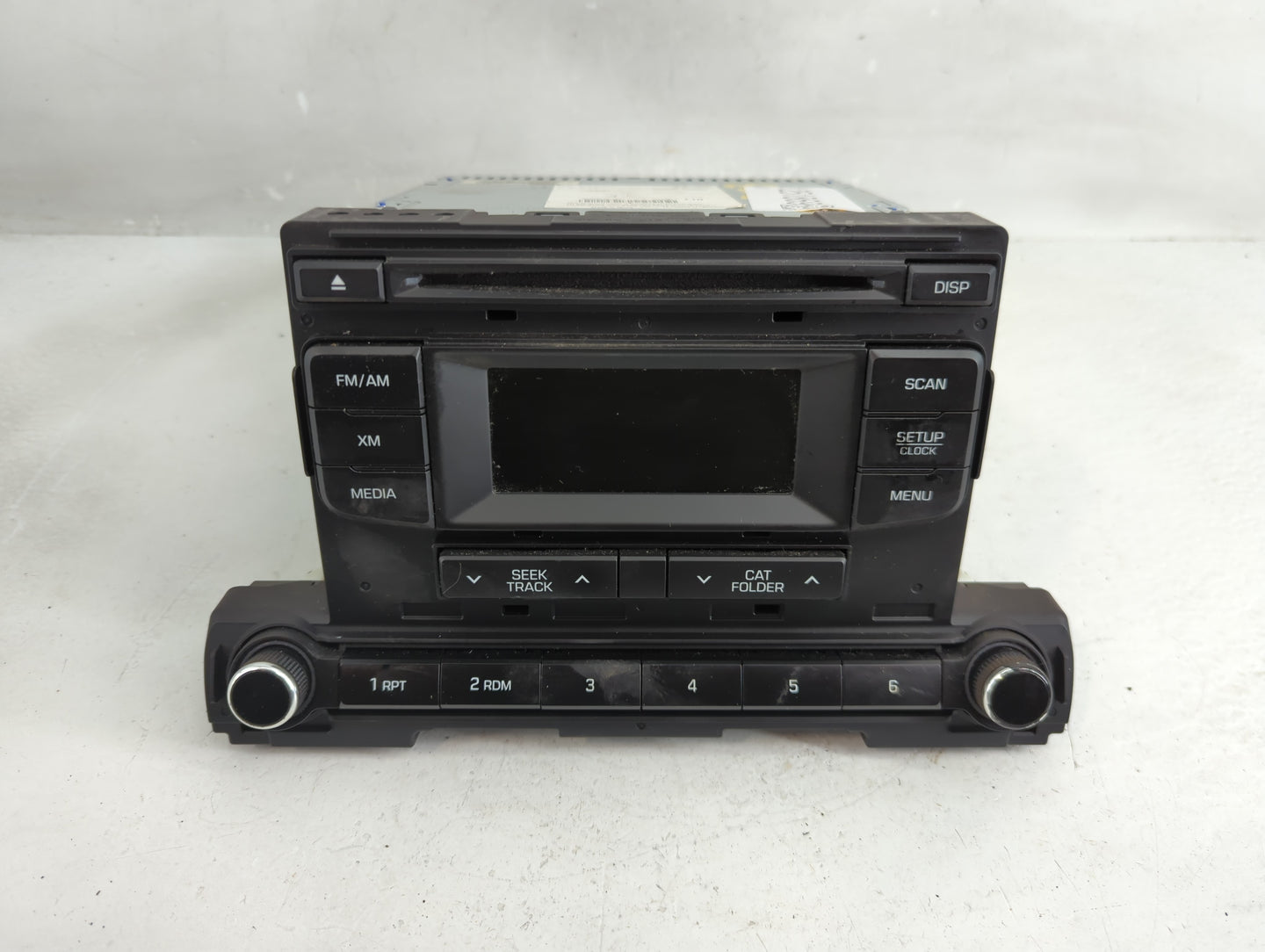 2017-2018 Hyundai Elantra Radio AM FM Cd Player Receiver Replacement P/N:96170-F2100UAT Fits Fits 2017 2018 OEM Used Auto Pa