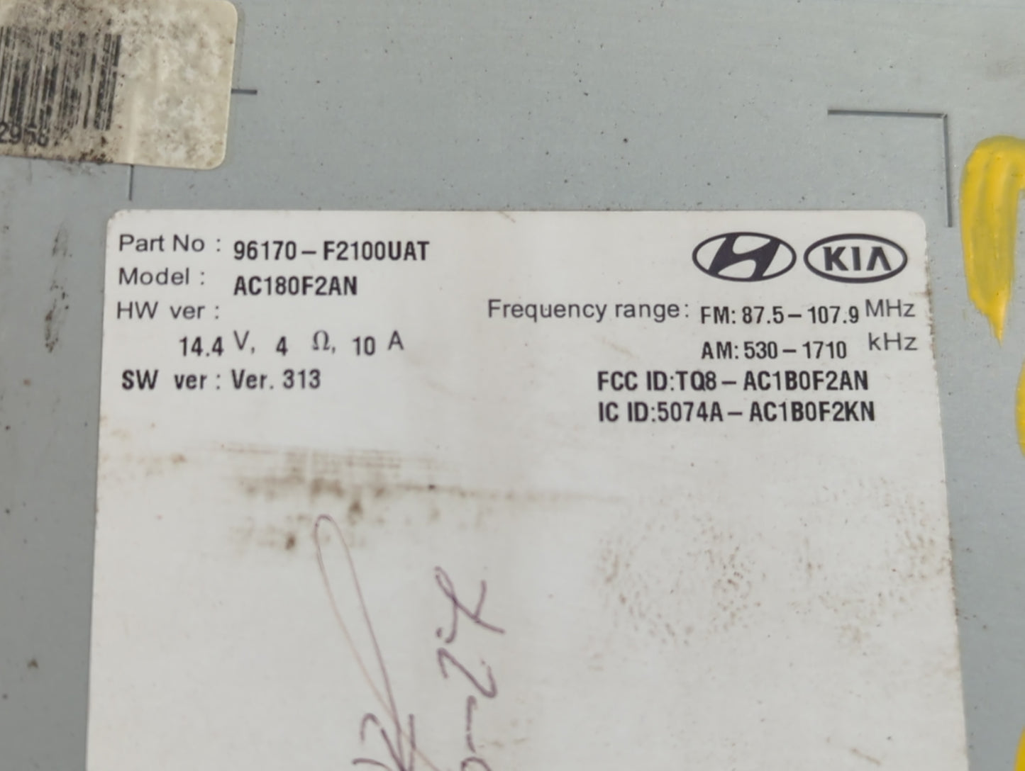 2017-2018 Hyundai Elantra Radio AM FM Cd Player Receiver Replacement P/N:96170-F2100UAT Fits Fits 2017 2018 OEM Used Auto Pa