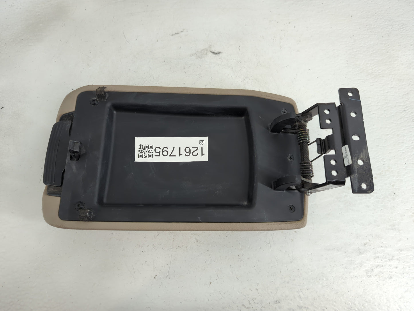 2017 Hyundai Elantra Center Console Armrest Cover Lid Fits OEM Used Auto Parts - Oemusedautoparts1.com