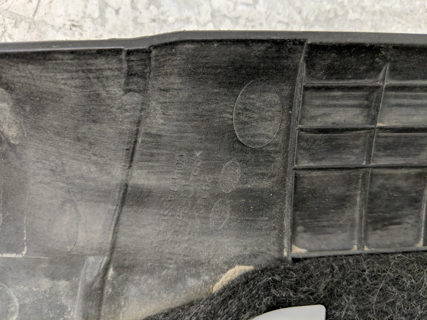 2017 Hyundai Elantra Engine Cover - Oemusedautoparts1.com