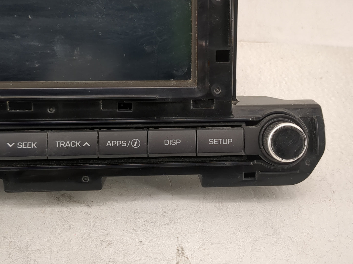 2017-2018 Hyundai Elantra Radio AM FM Cd Player Receiver Replacement P/N:96160-F2101UAT Fits Fits 2017 2018 OEM Used Auto Pa