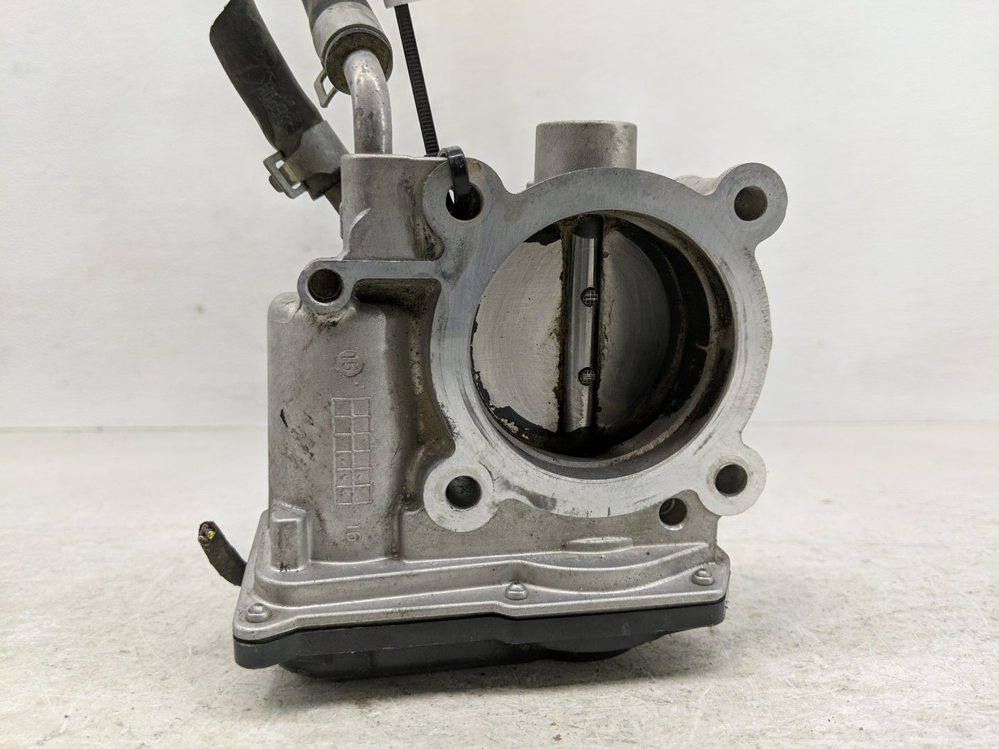 2011-2020 Hyundai Elantra Throttle Body P/N:5323 12T22 35100-2E000 Fits OEM Used Auto Parts - Oemusedautoparts1.com