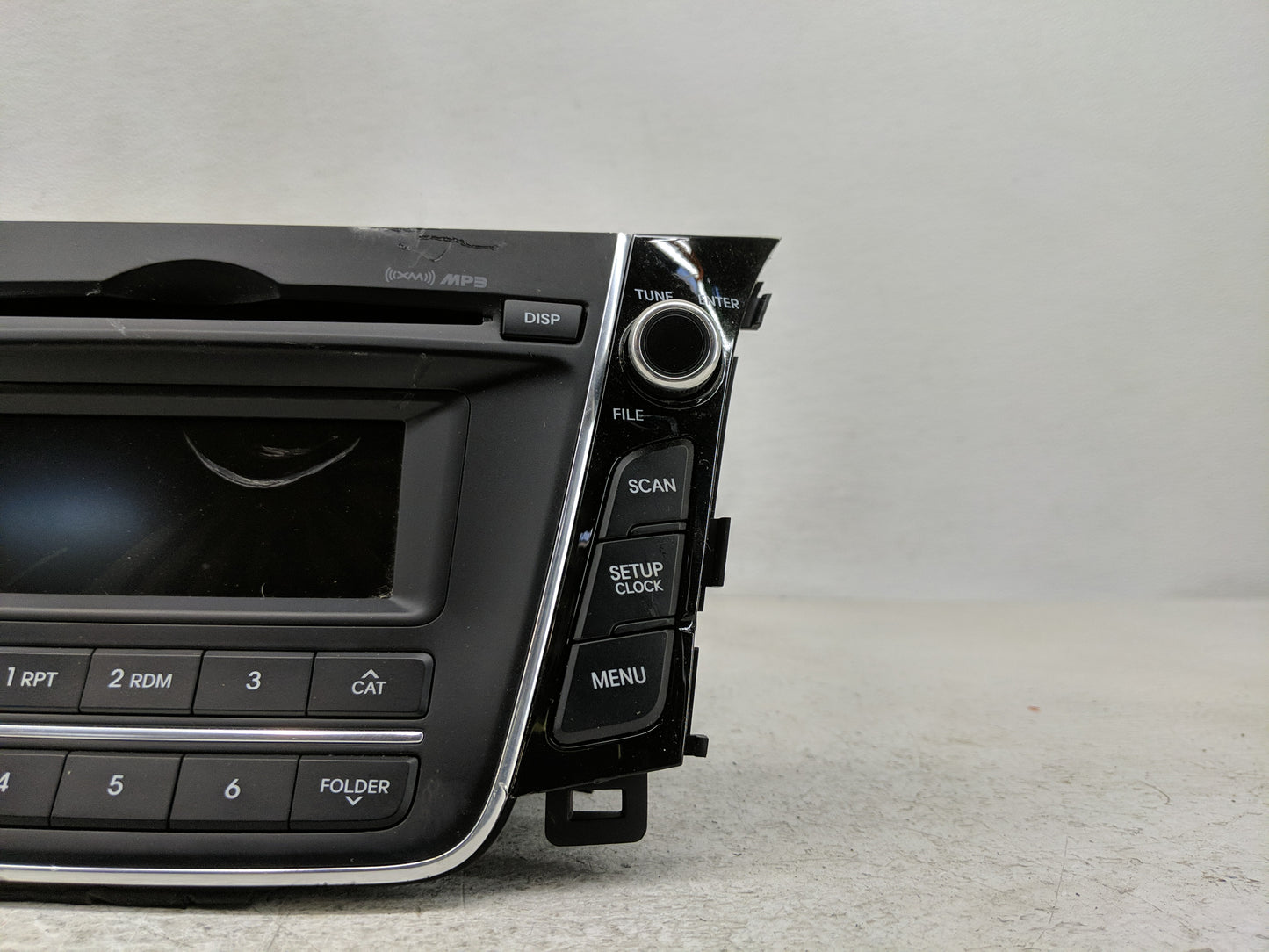 2016-2017 Hyundai Elantra Radio AM FM Cd Player Receiver Replacement P/N:96170-A5270GU 96170-A5260G Fits Fits 2016 2017 OEM 