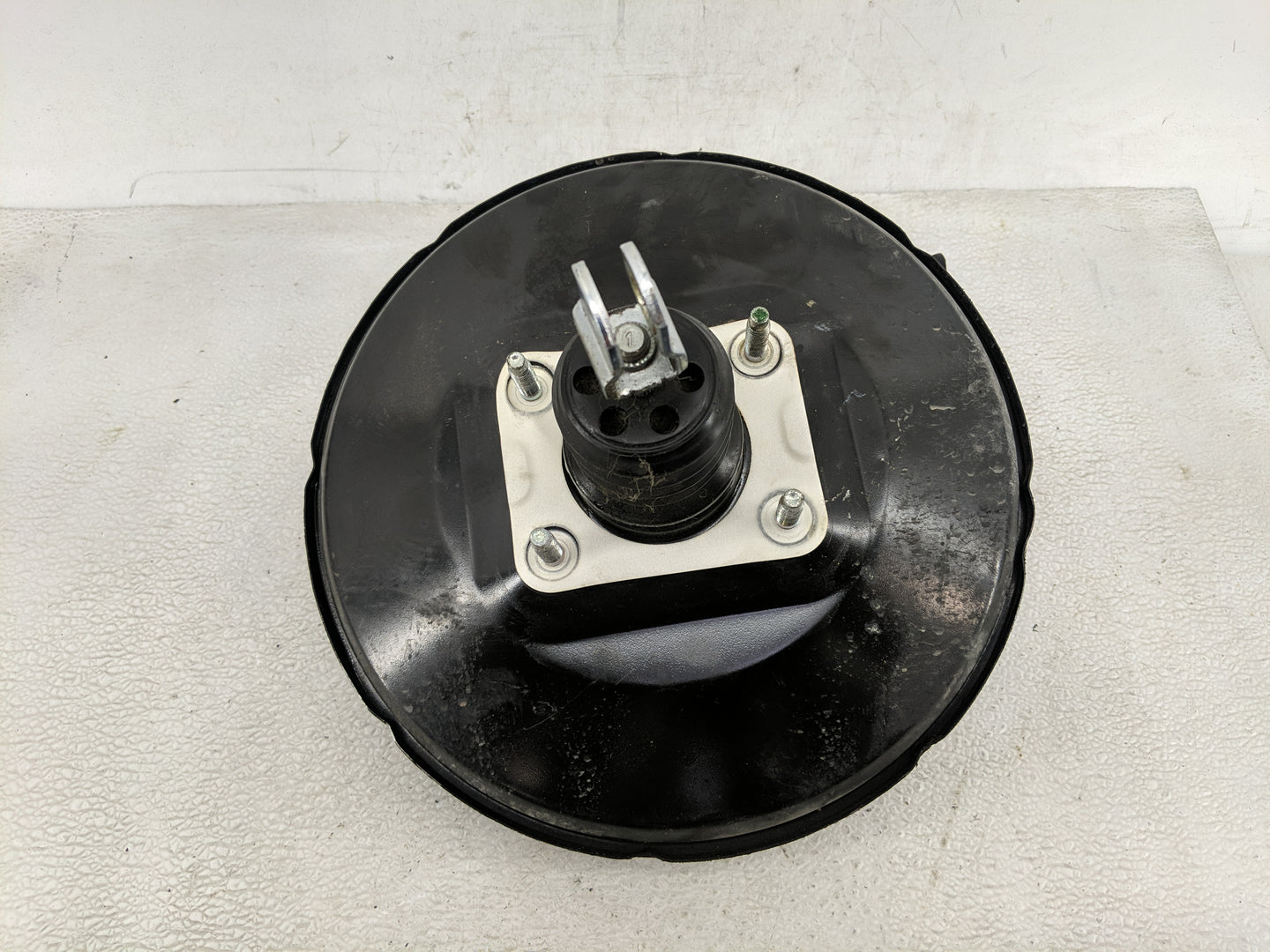 2017-2020 Hyundai Elantra Power Brake Booster Oem - Oemusedautoparts1.com