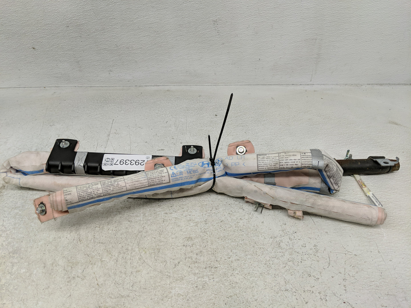 2011-2016 Hyundai Elantra Air Bag Driver Left Steering Wheel Mounted Fits Fits 2011 2012 2013 2014 2015 2016 OEM Used Auto P