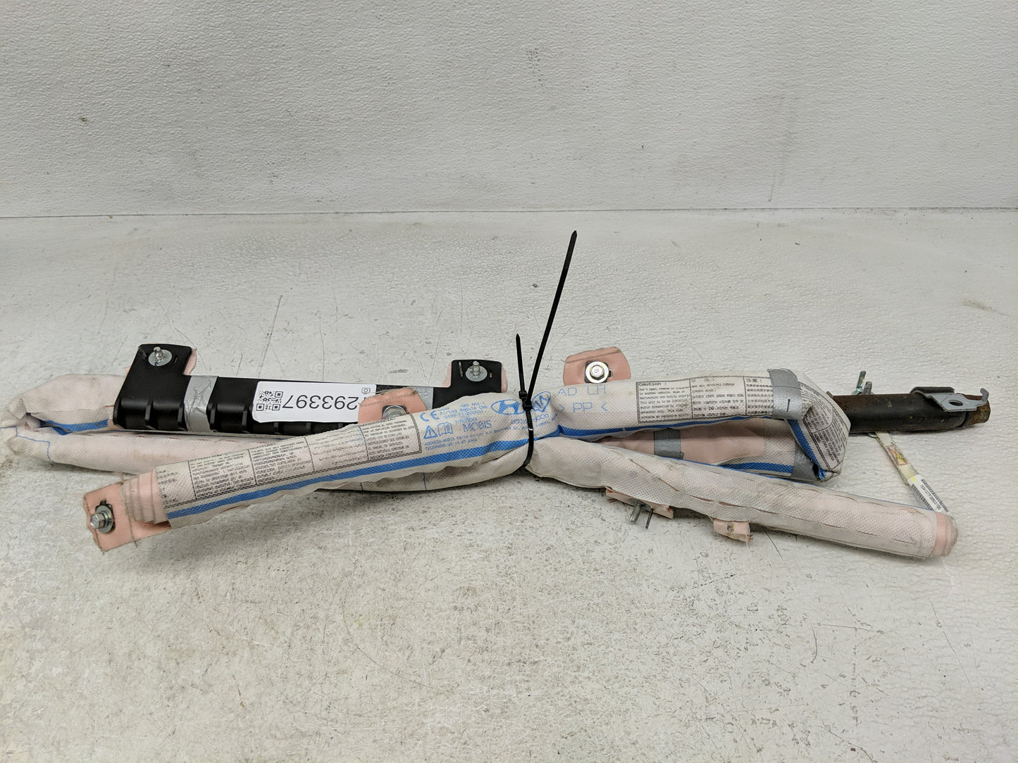 2011-2016 Hyundai Elantra Air Bag Driver Left Steering Wheel Mounted Fits Fits 2011 2012 2013 2014 2015 2016 OEM Used Auto P