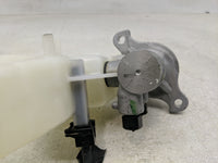 2017-2019 Hyundai Elantra Brake Master Cylinder 1311264 - Oemusedautoparts1.com