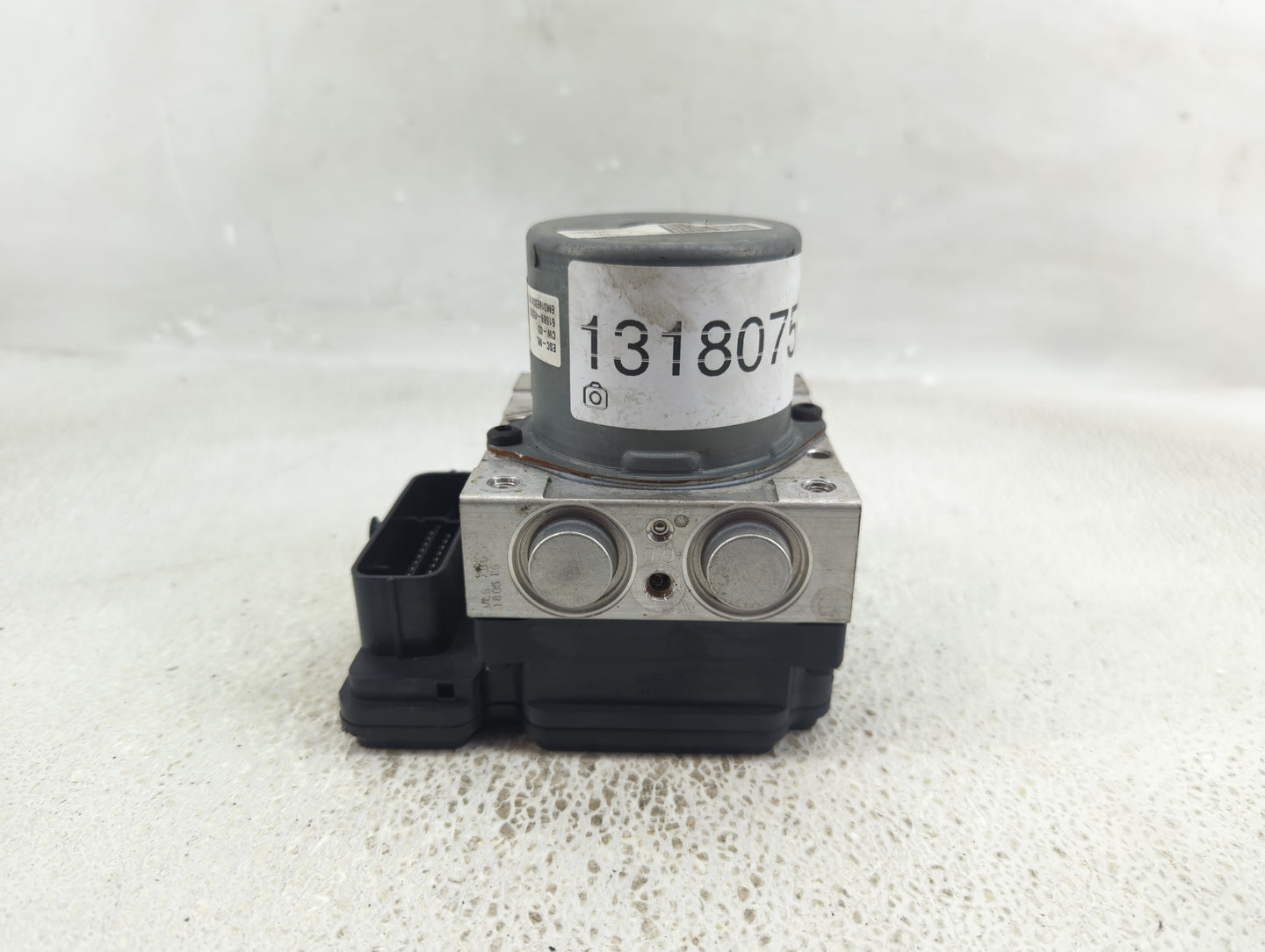 2017-2018 Hyundai Elantra ABS Pump Control Module Replacement P/N:61589-45200 58900-F3700 Fits Fits 2017 2018 OEM Used Auto 