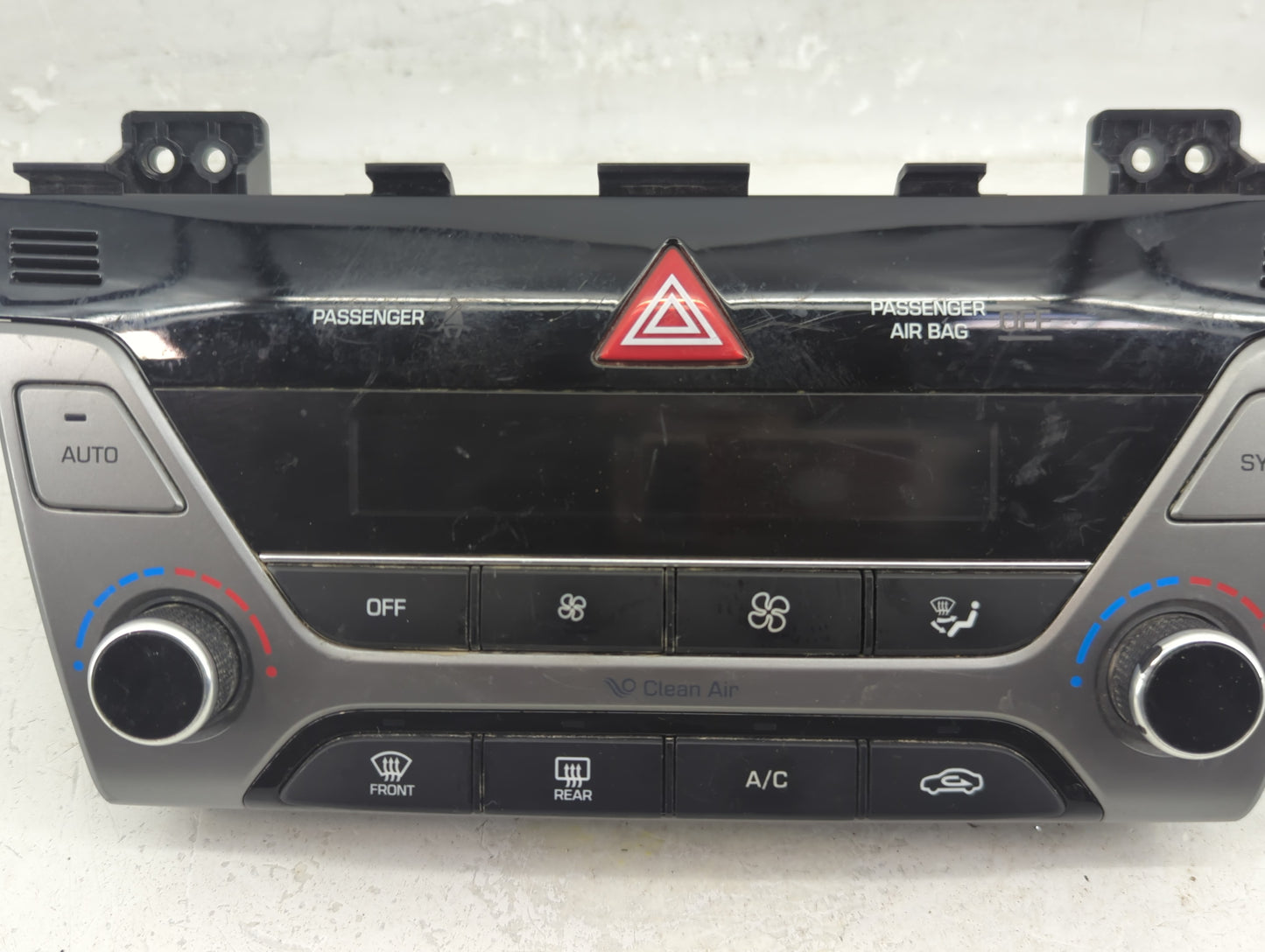 2013-2017 Hyundai Elantra Climate Control Module Temperature AC/Heater Replacement P/N:97250-F2231RET Fits OEM Used Auto Par