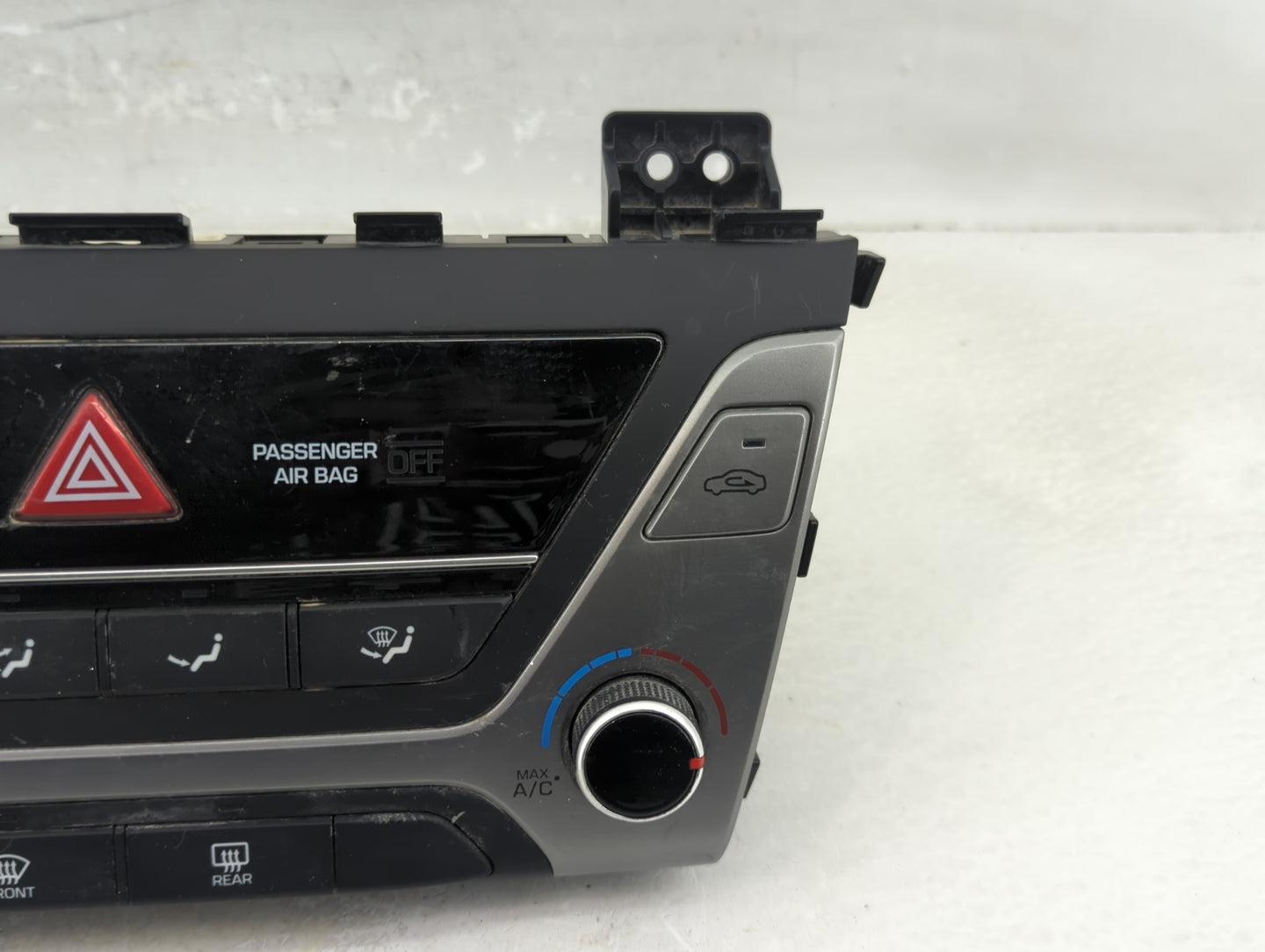 2017-2018 Hyundai Elantra Climate Control Module Temperature AC/Heater Replacement P/N:97250 F20604X Fits Fits 2017 2018 OEM