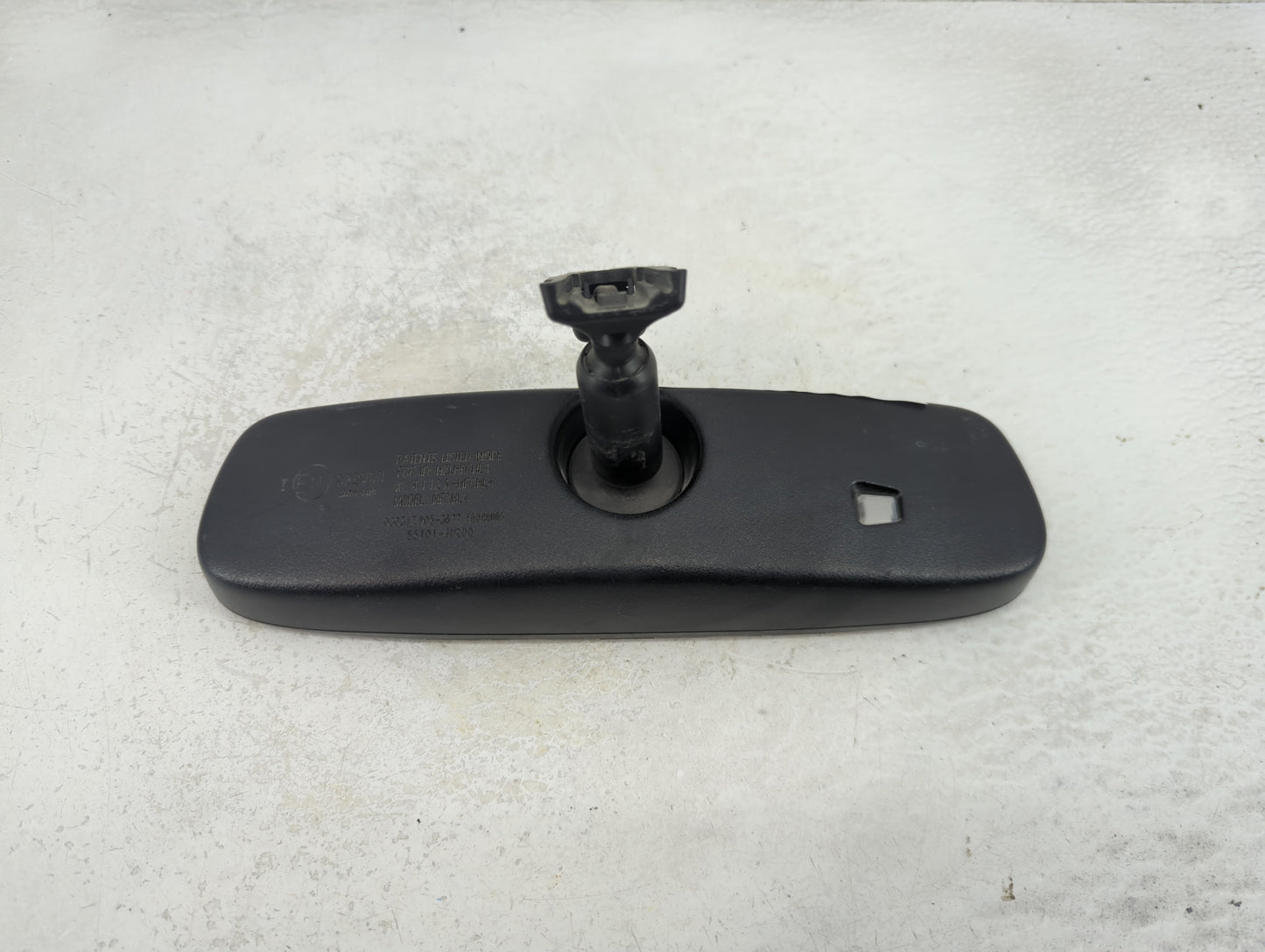2017-2018 Hyundai Elantra Interior Rear View Mirror Replacement OEM P/N:4112A-HFCHL4 Fits OEM Used Auto Parts - Oemusedautop