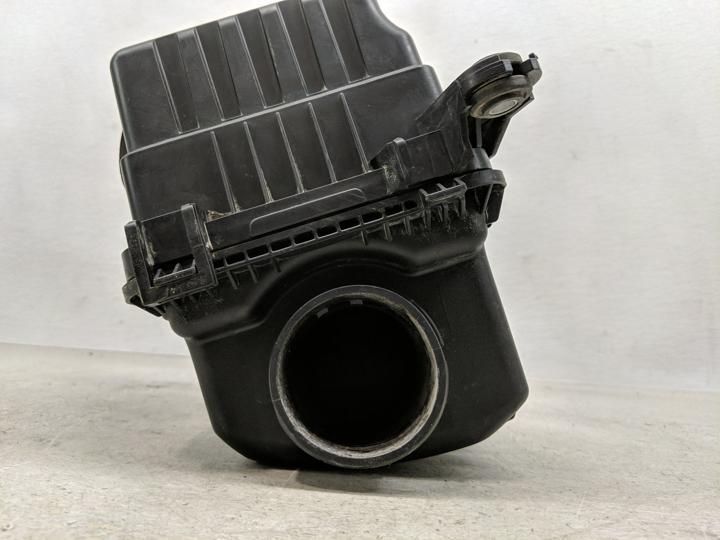 2017-2020 Hyundai Elantra Air Cleaner Intake-duct Hose Tube - Oemusedautoparts1.com