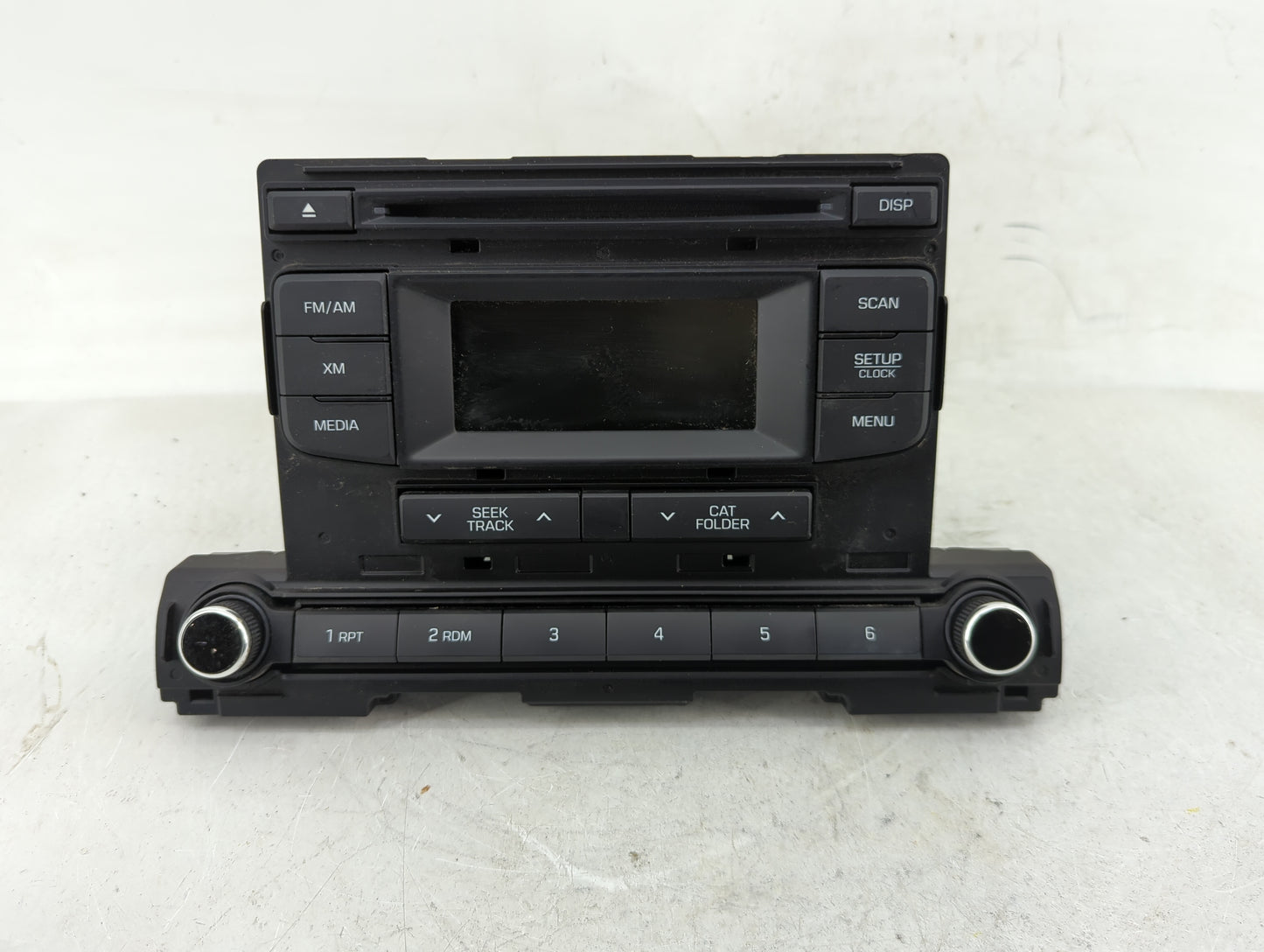 2017-2018 Hyundai Elantra Radio AM FM Cd Player Receiver Replacement P/N:96170-F2100UAT Fits Fits 2017 2018 OEM Used Auto Pa