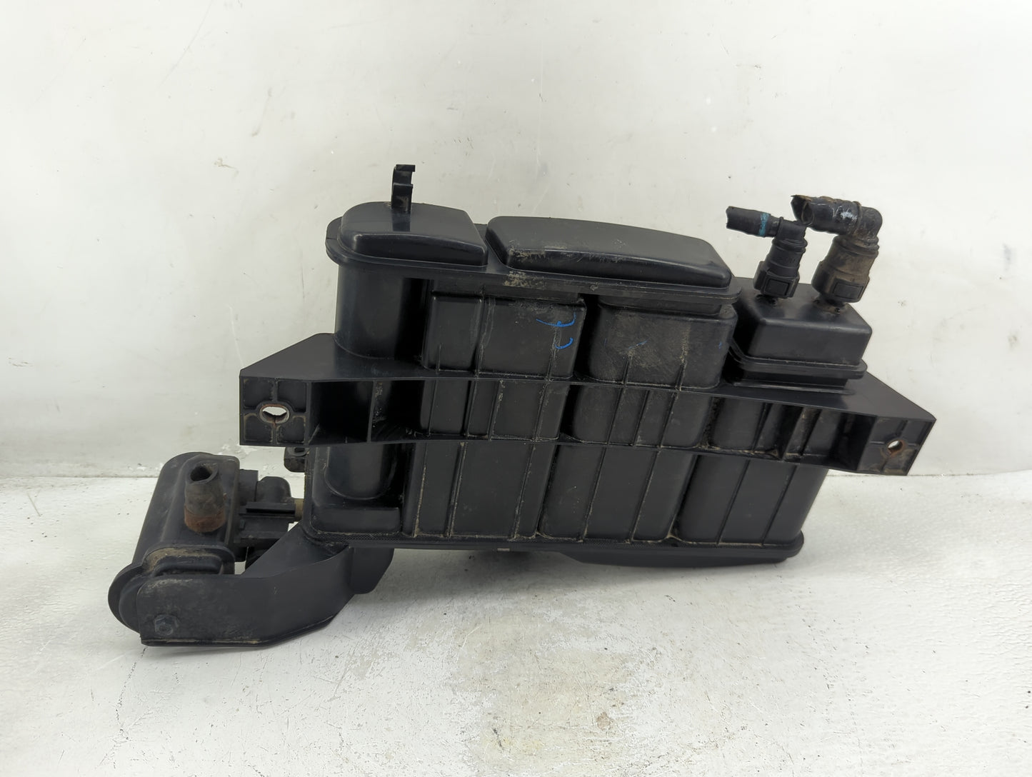 2017 Hyundai Elantra Fuel Vapor Charcoal Canister 1356554 - Oemusedautoparts1.com