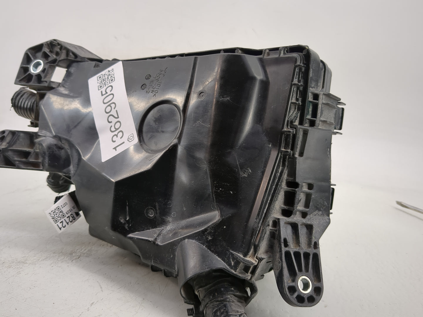 2016-2017 Hyundai Elantra Fusebox Fuse Box Panel Relay Module P/N:9124-4923 82641-47050-A, 91950-A5742 Fits Fits 2016 2017 O