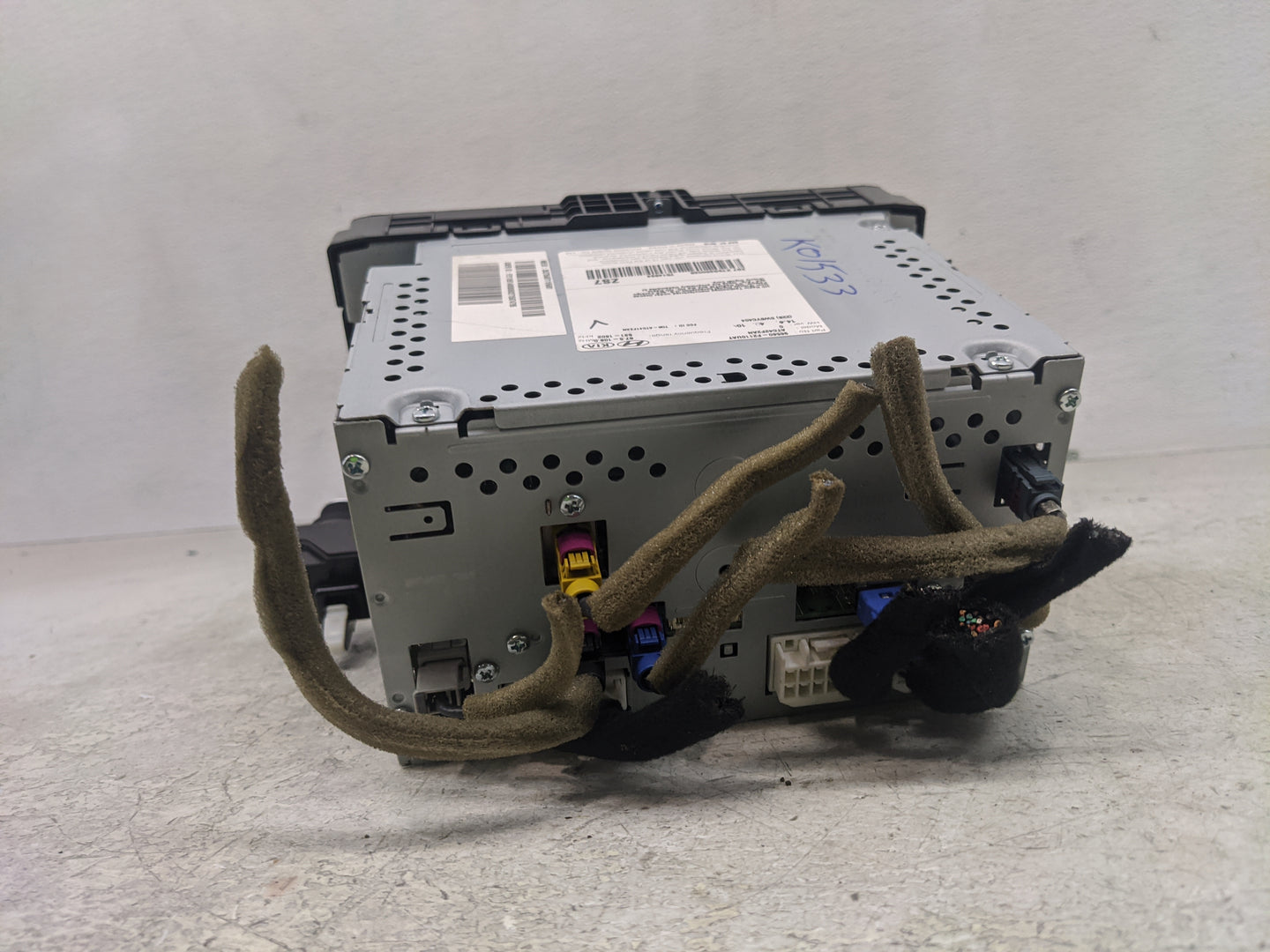 2016-2017 Hyundai Elantra Radio AM FM Cd Player Receiver Replacement P/N:96560-F2110UAT Fits Fits 2016 2017 OEM Used Auto Pa