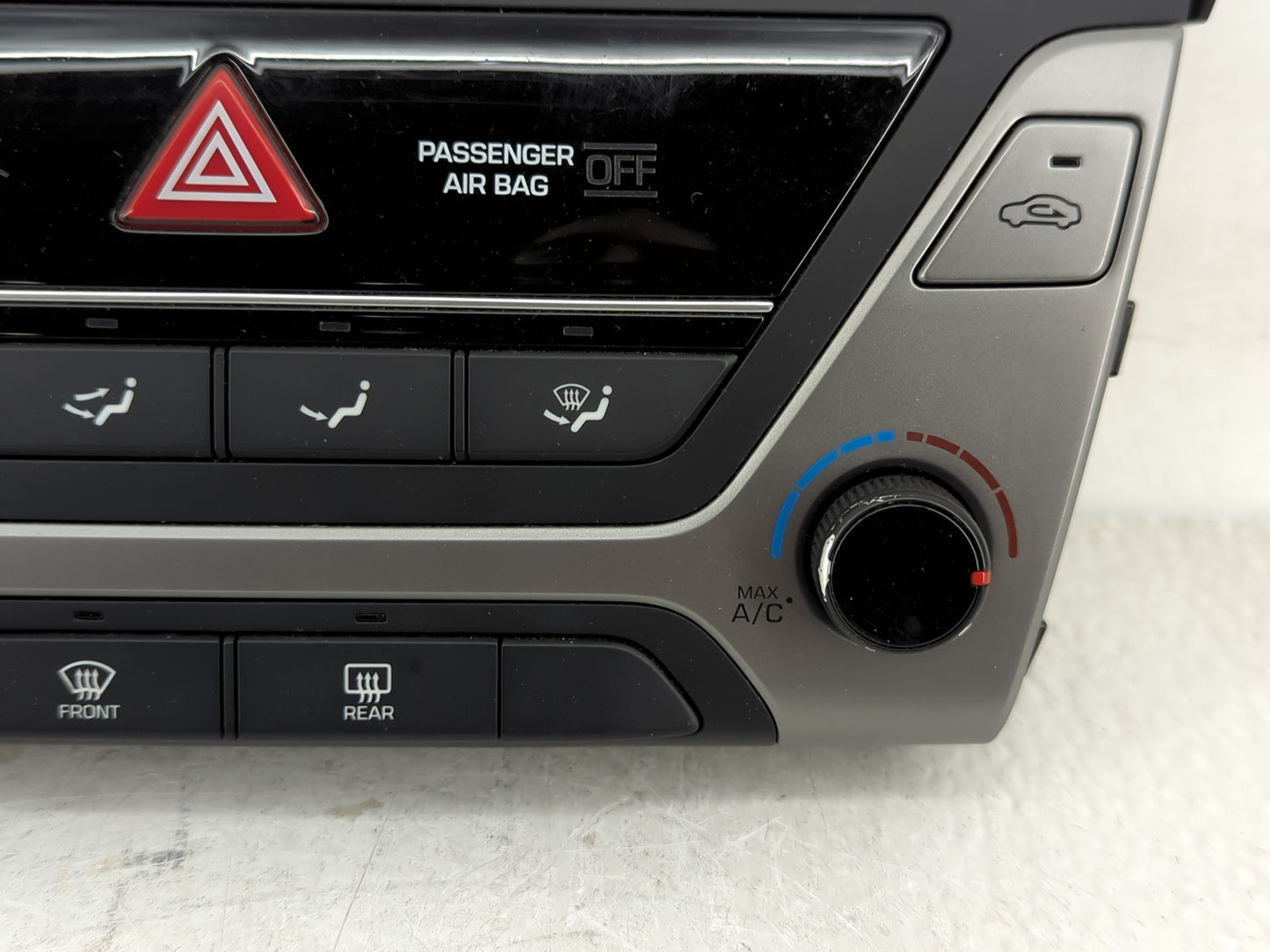 2017-2018 Hyundai Elantra Climate Control Module Temperature AC/Heater Replacement P/N:97250-F20614X Fits Fits 2017 2018 OEM