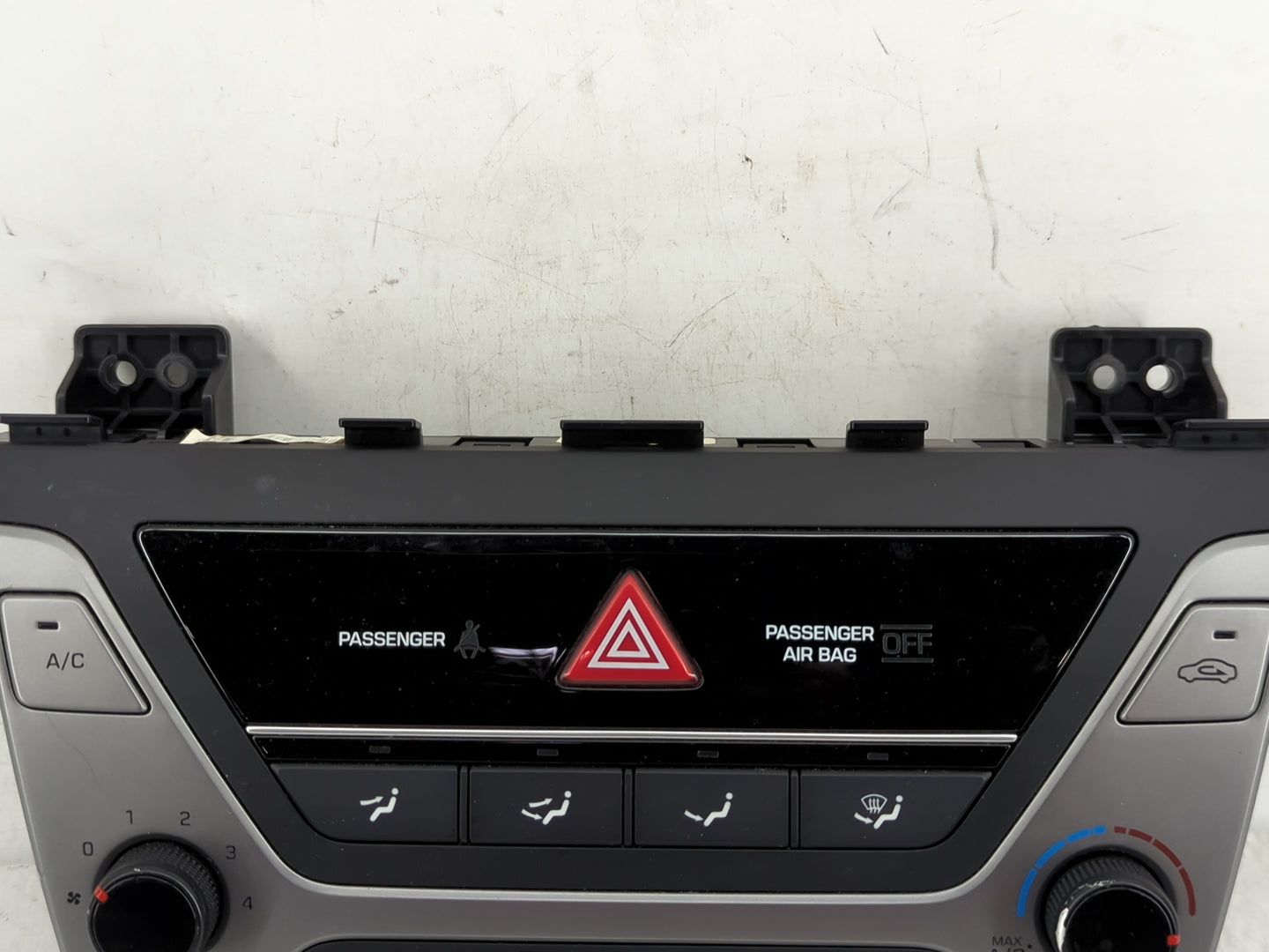 2017-2018 Hyundai Elantra Climate Control Module Temperature AC/Heater Replacement P/N:97250-F20614X Fits Fits 2017 2018 OEM