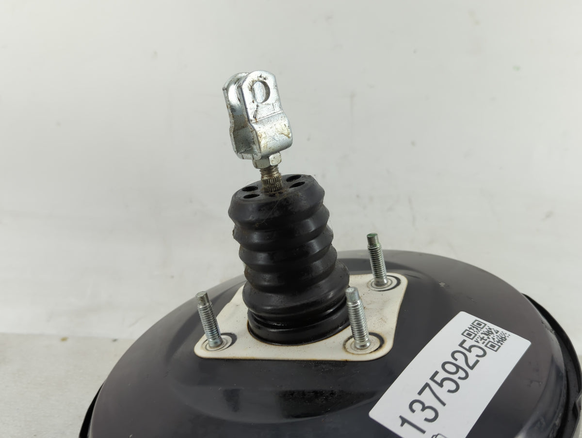 2017-2020 Hyundai Elantra Power Brake Booster Oem 1375925 - Oemusedautoparts1.com