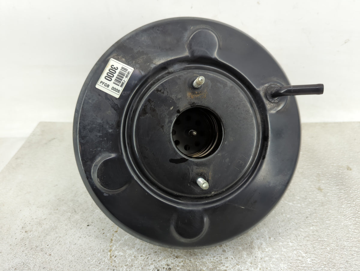 2017-2020 Hyundai Elantra Power Brake Booster Oem 1375925 - Oemusedautoparts1.com