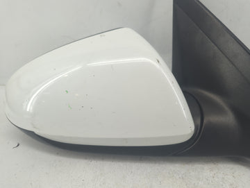 2017-2018 Hyundai Elantra Passenger Side View Mirror - Right Door Mirror OEM Used