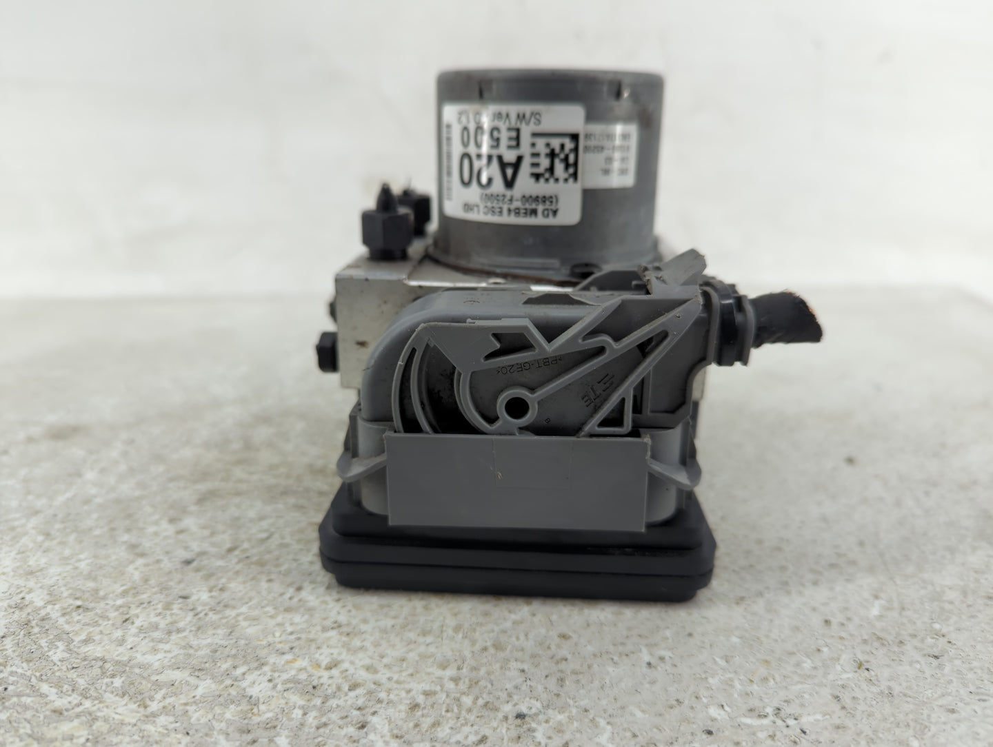 2017-2019 Hyundai Elantra ABS Pump Control Module Replacement P/N:61589-45200 58900-F2500 Fits Fits 2017 2018 2019 OEM Used 