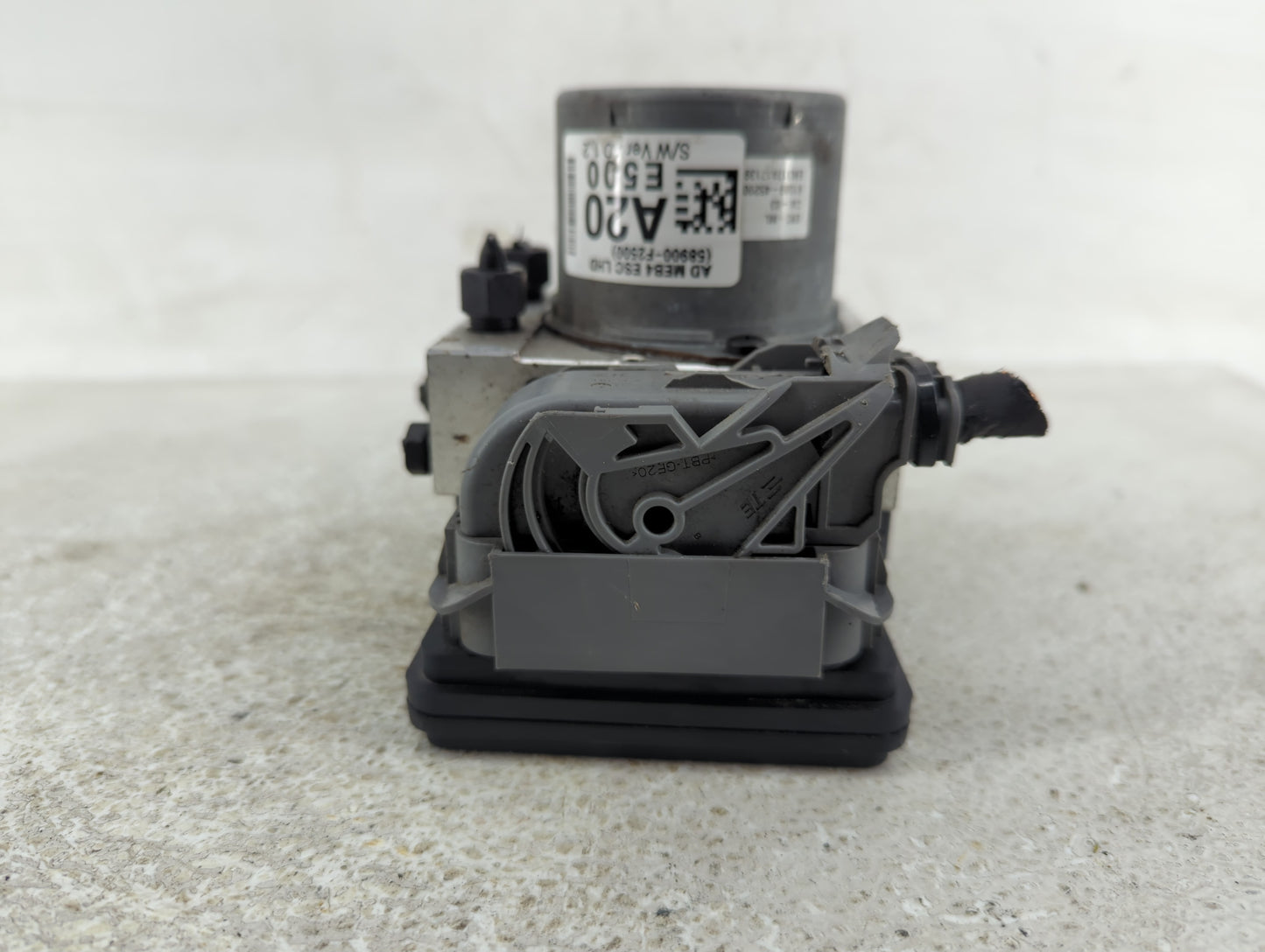 2017-2019 Hyundai Elantra ABS Pump Control Module Replacement P/N:61589-45200 58900-F2500 Fits Fits 2017 2018 2019 OEM Used 