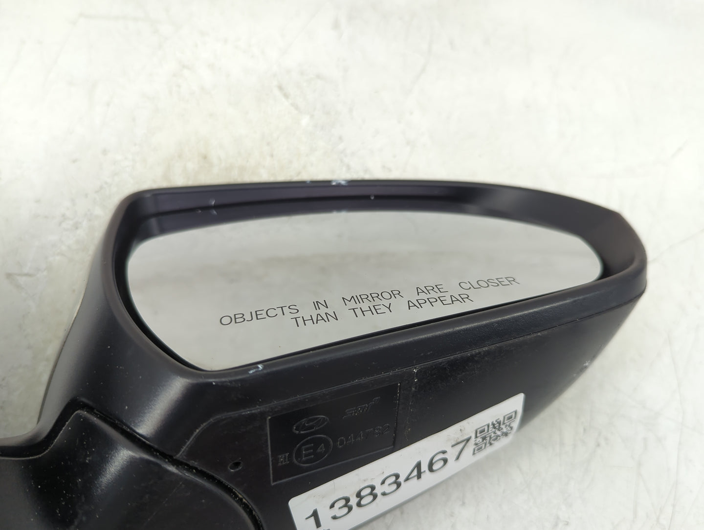 2017-2018 Hyundai Elantra Passenger Side View Mirror - Right Door Mirror OEM Used - Oemusedautoparts1.com