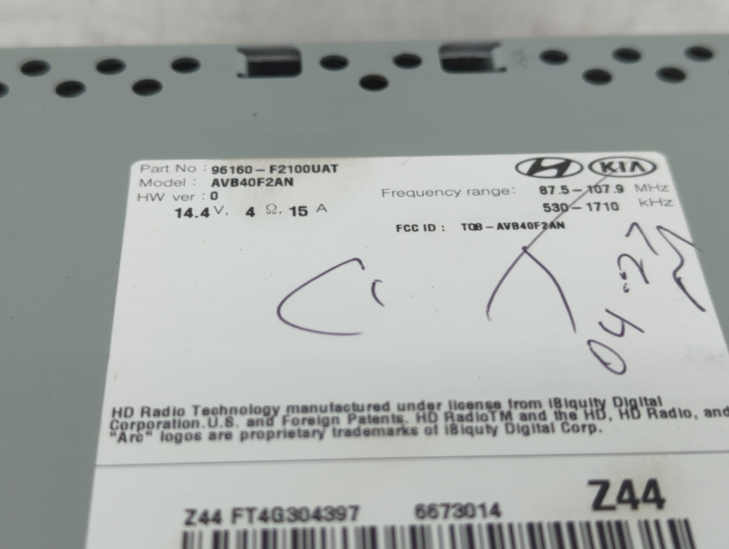 2017-2018 Hyundai Elantra Radio AM FM Cd Player Receiver Replacement P/N:96160-F2100UAT Fits Fits 2017 2018 OEM Used Auto Pa
