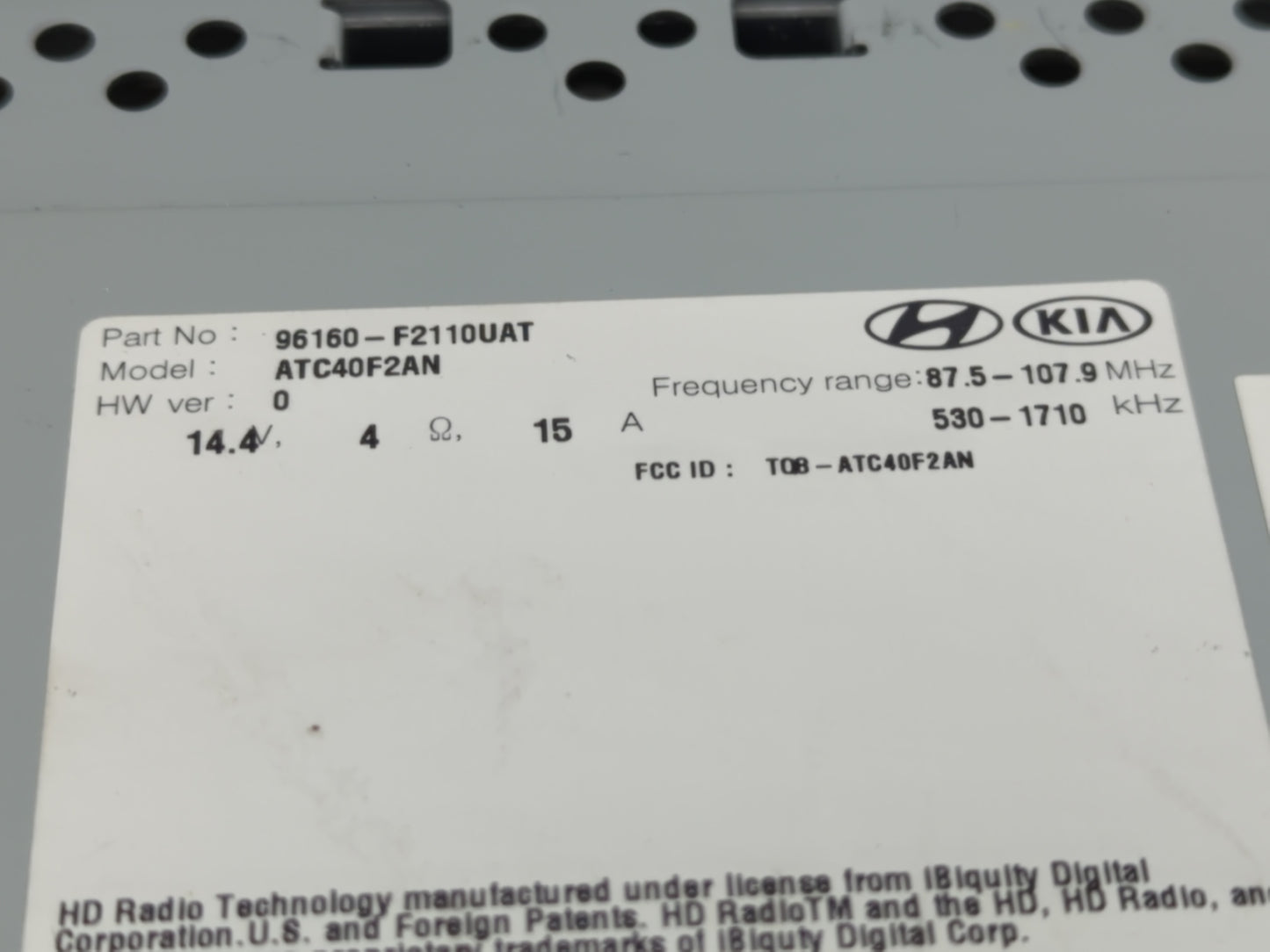 2017-2018 Hyundai Elantra Radio AM FM Cd Player Receiver Replacement P/N:96160-F2110UAT Fits Fits 2017 2018 OEM Used Auto Pa