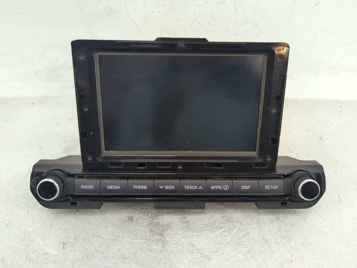 2017-2018 Hyundai Elantra Radio AM FM Cd Player Receiver Replacement P/N:96160-F2101UAT Fits Fits 2017 2018 OEM Used Auto Pa