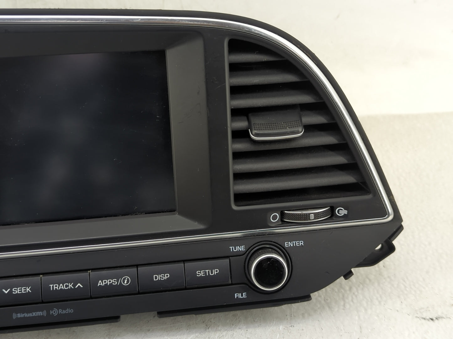 2017-2018 Hyundai Elantra Radio AM FM Cd Player Receiver Replacement P/N:96160-F2100UAT Fits Fits 2017 2018 OEM Used Auto Pa