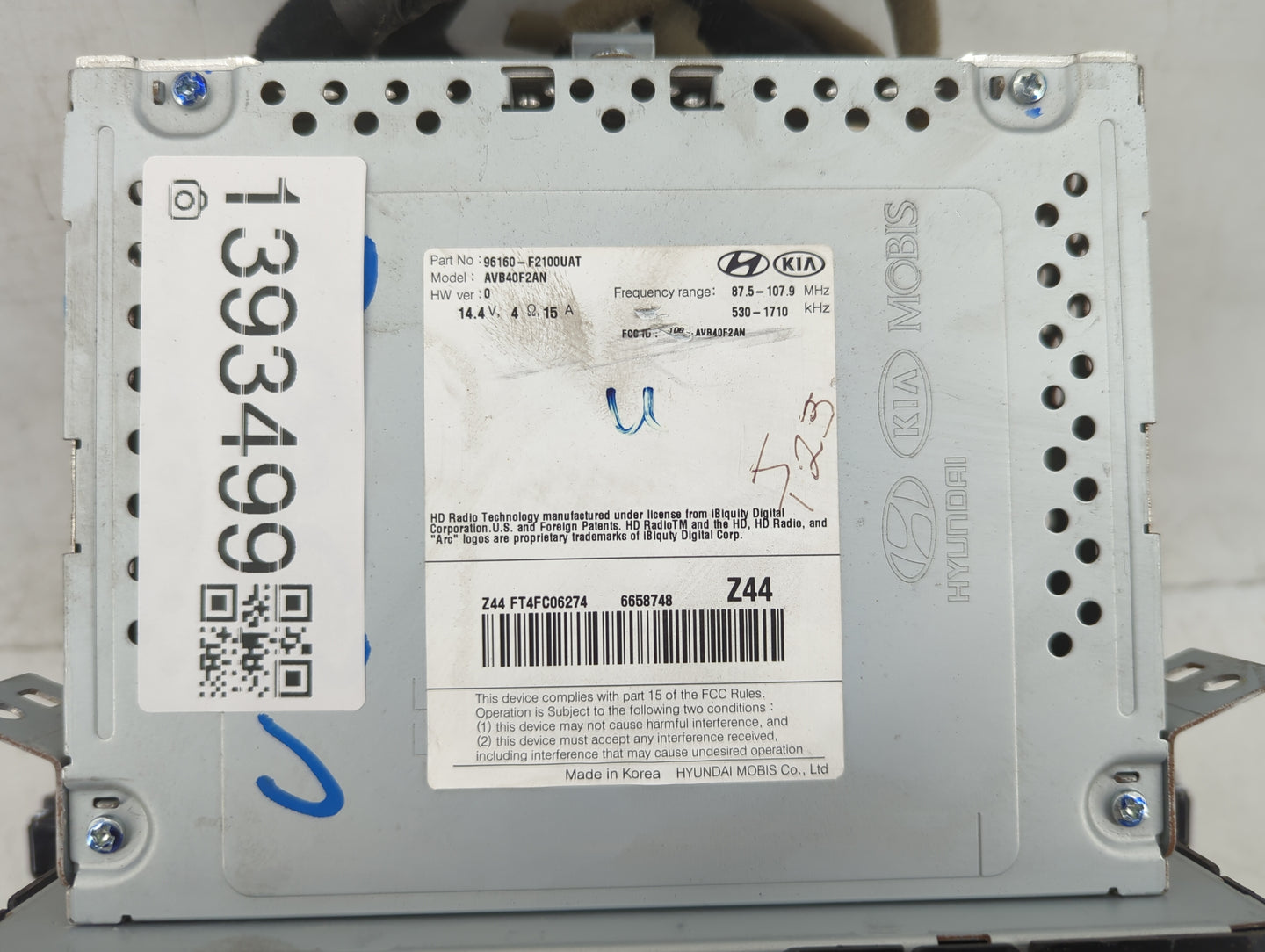 2017-2018 Hyundai Elantra Radio AM FM Cd Player Receiver Replacement P/N:96160-F2100UAT Fits Fits 2017 2018 OEM Used Auto Pa