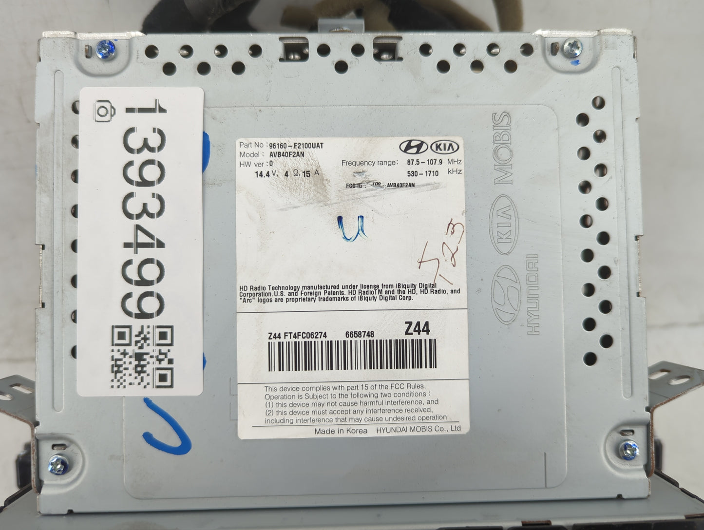 2017-2018 Hyundai Elantra Radio AM FM Cd Player Receiver Replacement P/N:96160-F2100UAT Fits Fits 2017 2018 OEM Used Auto Pa