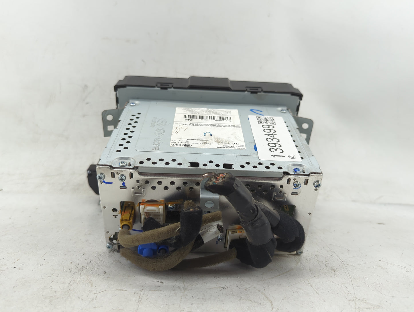 2017-2018 Hyundai Elantra Radio AM FM Cd Player Receiver Replacement P/N:96160-F2100UAT Fits Fits 2017 2018 OEM Used Auto Pa
