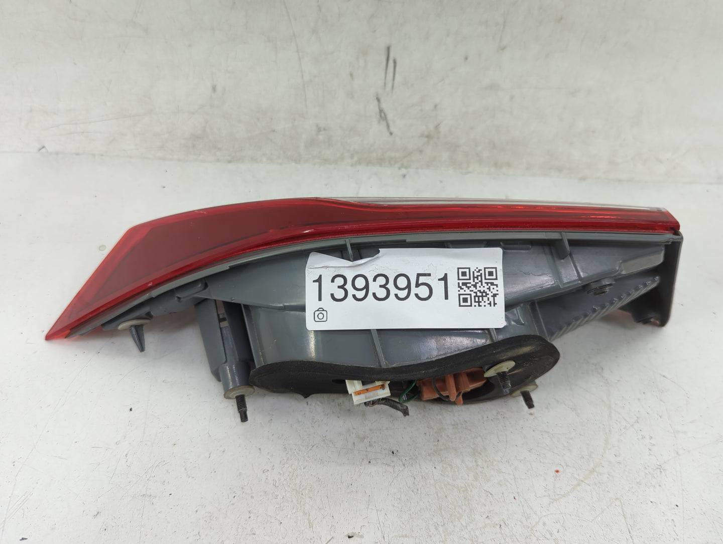 2013-2017 Hyundai Elantra Tail Light Assembly Passenger Right OEM P/N:92404-F30 Fits Fits 2013 2014 2015 2016 2017 OEM Used 