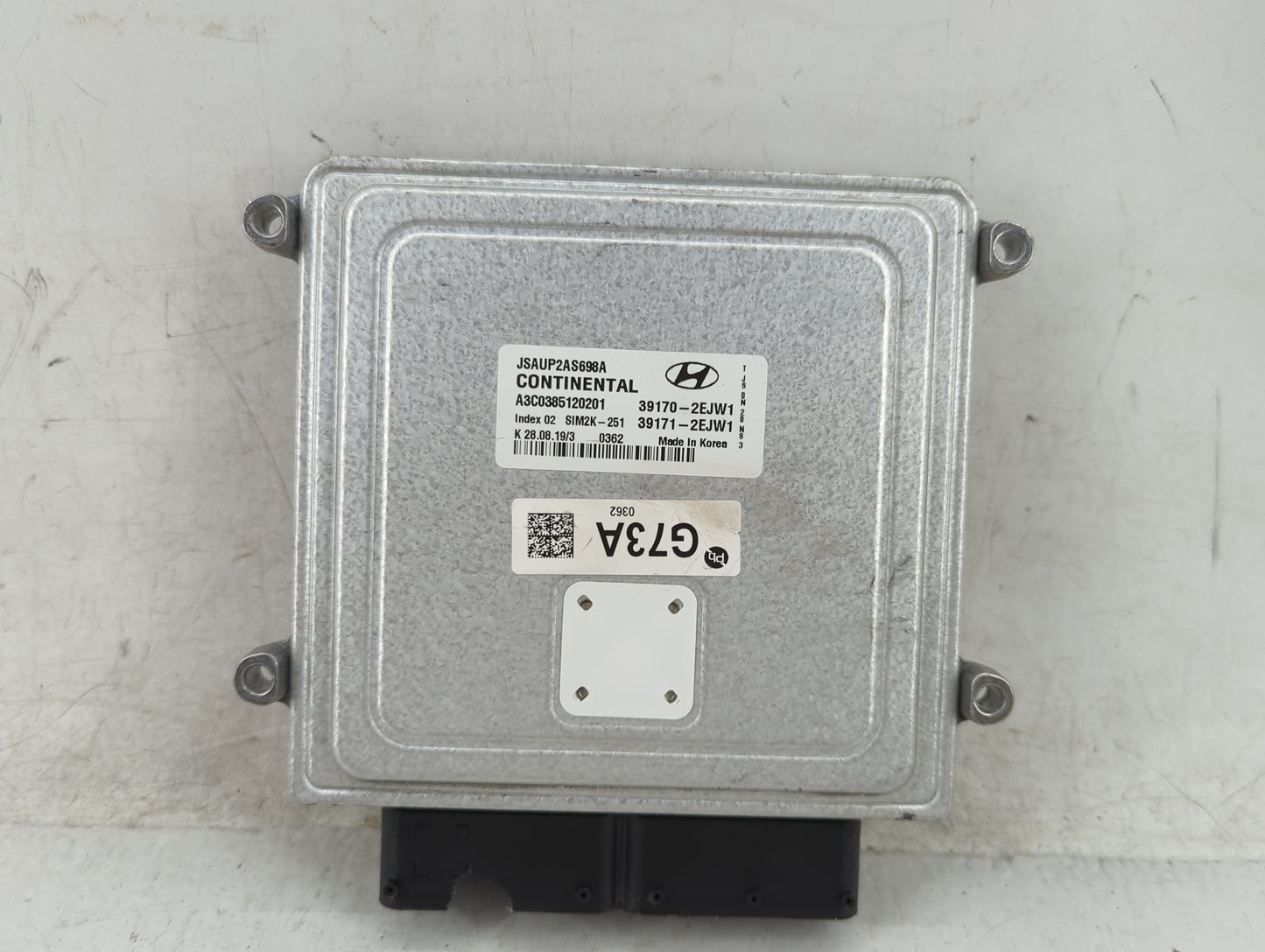 2016-2017 Hyundai Elantra PCM Engine Control Computer ECU ECM PCU OEM P/N:39170-2EJW1 Fits Fits 2016 2017 OEM Used Auto Part