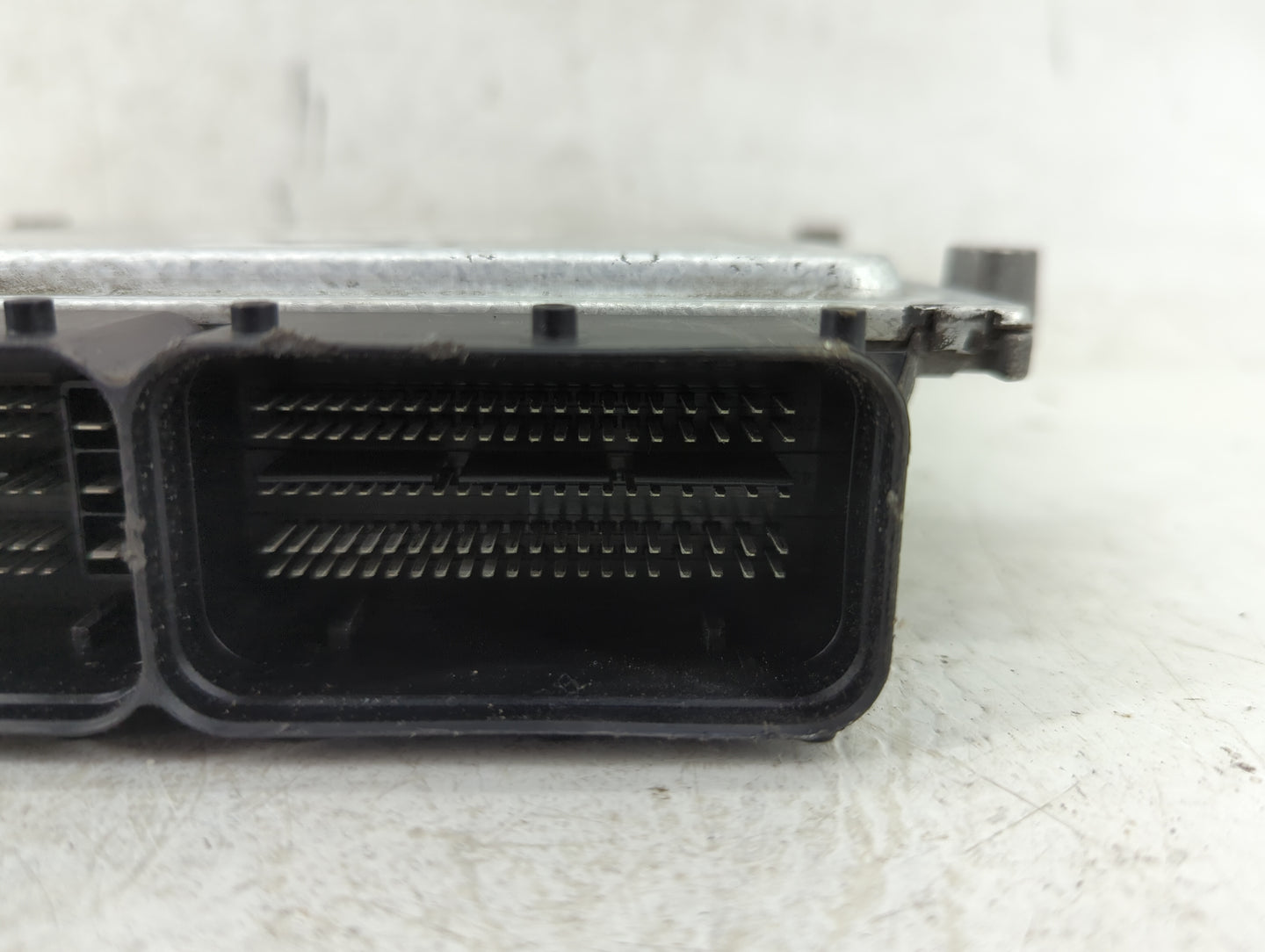 2016-2017 Hyundai Elantra PCM Engine Control Computer ECU ECM PCU OEM P/N:39170-2EJW1 Fits Fits 2016 2017 OEM Used Auto Part