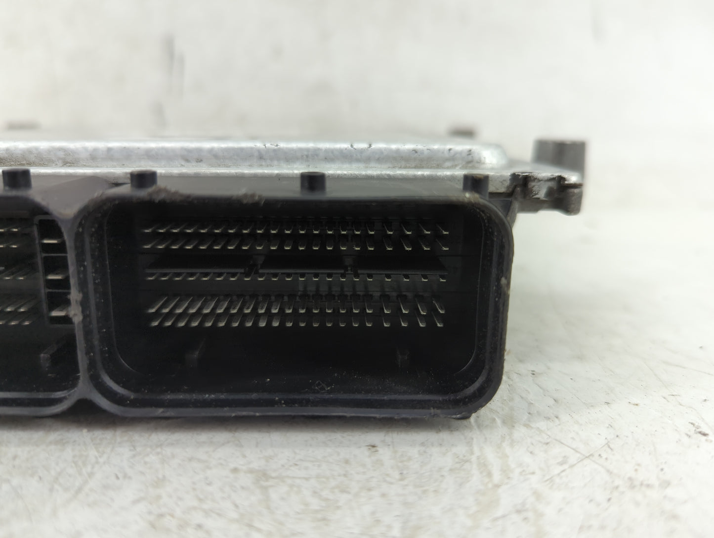 2016-2017 Hyundai Elantra PCM Engine Control Computer ECU ECM PCU OEM P/N:39170-2EJW1 Fits Fits 2016 2017 OEM Used Auto Part